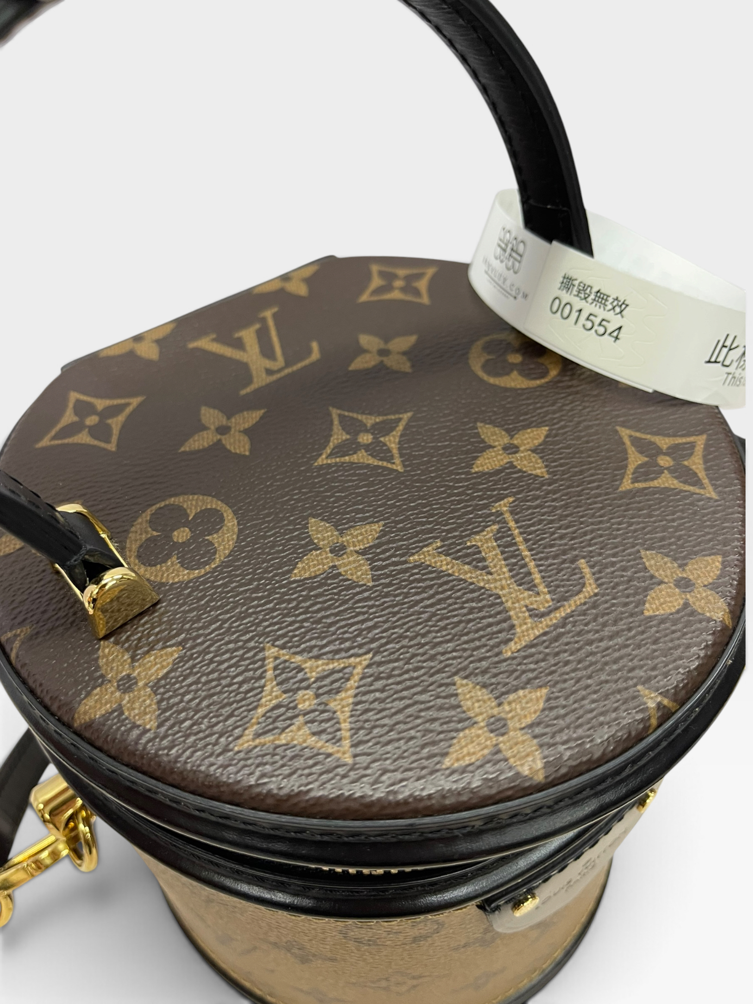 直播貨品 |  [1個-$100 2個-$300］I43