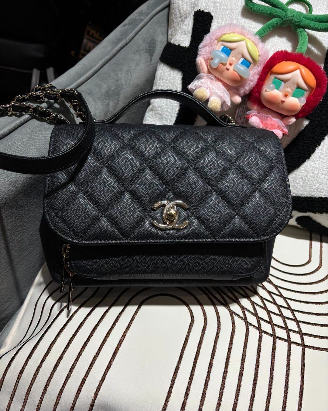 Chanel business affinity 黑色荔枝牛皮  ,100%Authentic,98%new  ✅ card ✅Dust bag✅Box