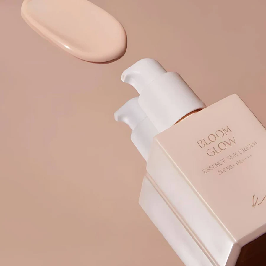 Koy Bloom Glow Essence Sun Cream SPF50+ PA++++ 30ml [預計9月中出貨]