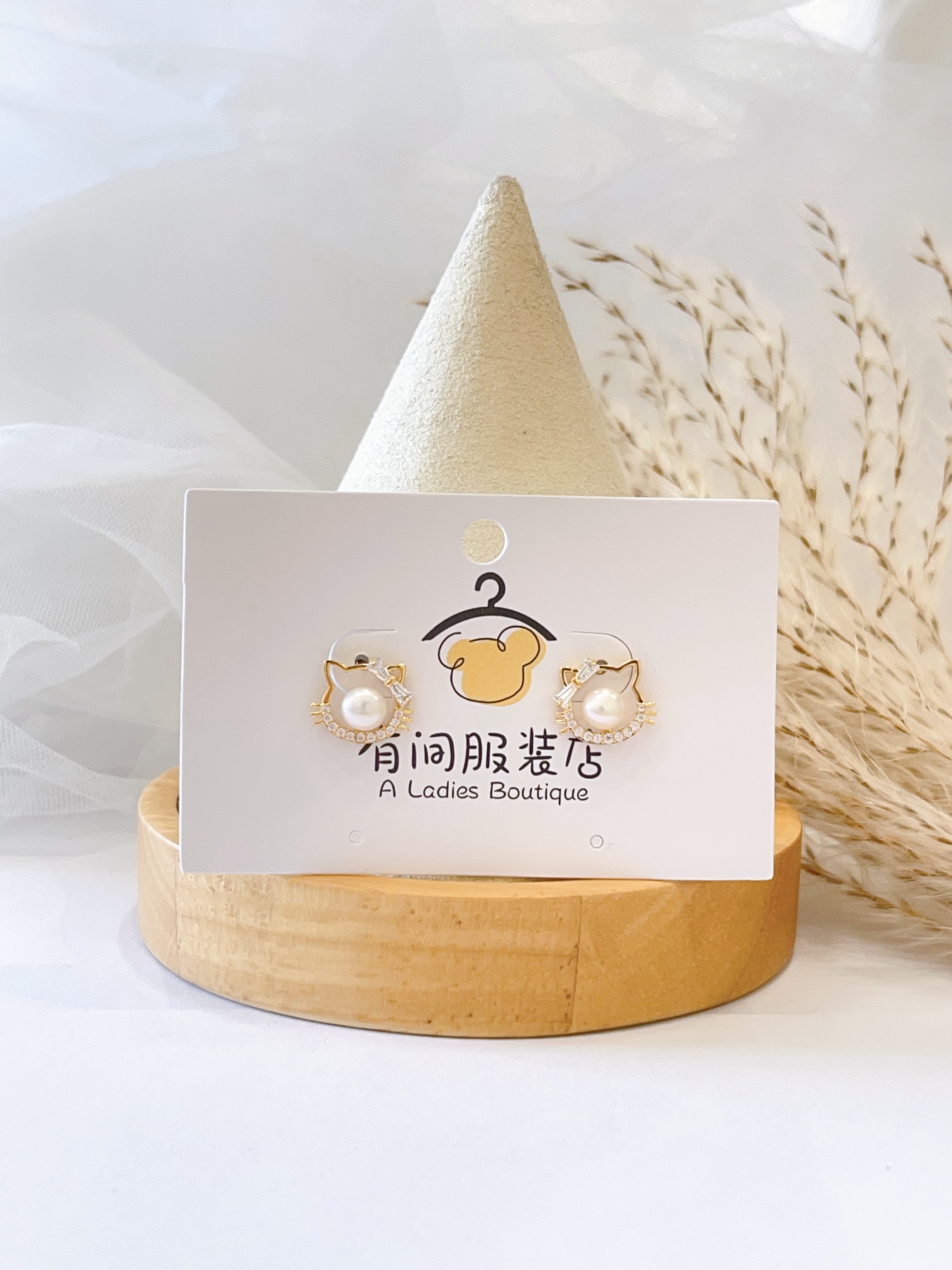 可爱Kitty猫镂空珍珠耳环