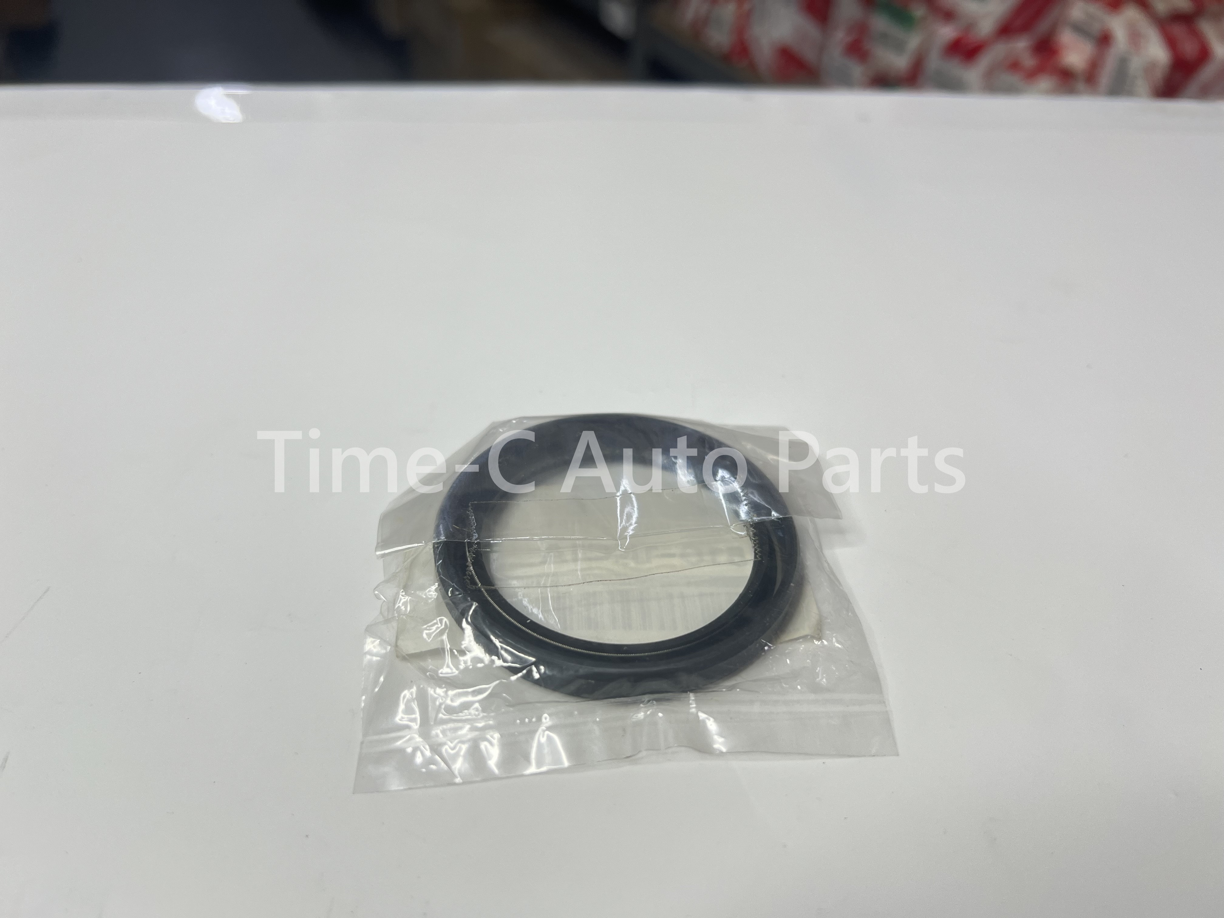 曲軸前油封 13510-1KC1A - Nissan Serena