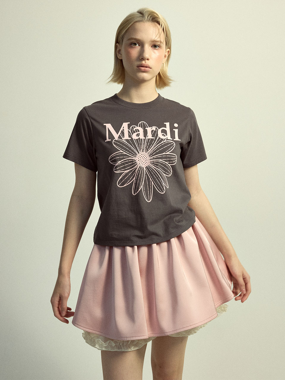 MD04 MARDI: Slim Tshirt Flowermardi