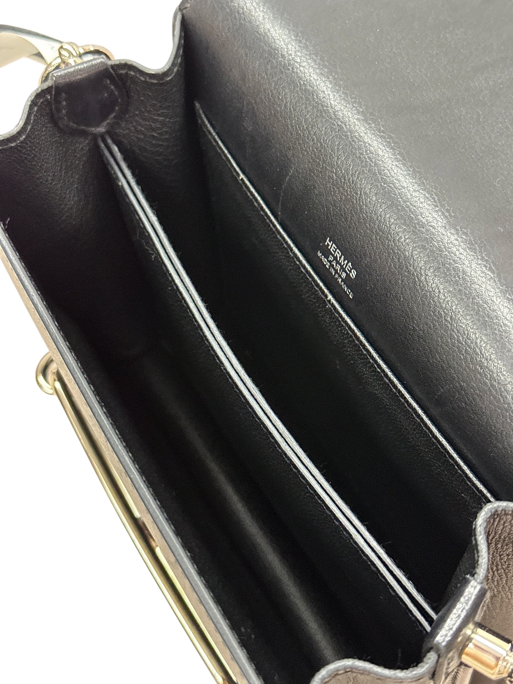 Pre-owned Hermes Mini Roulis Bag Stamp Y / Product Code: 081207