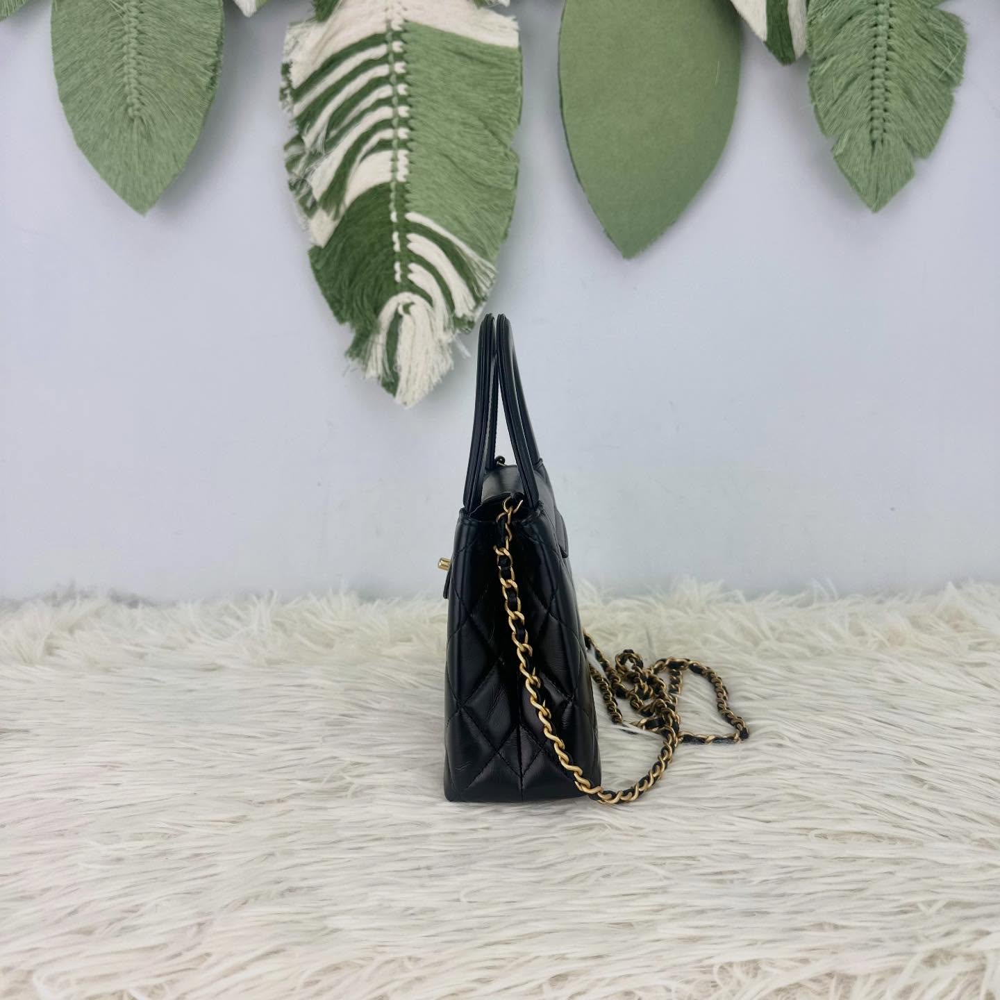 CHANEL 🤍PRE OWNED CC Mini Kelly 黑金鏈條包 晶片款🖤