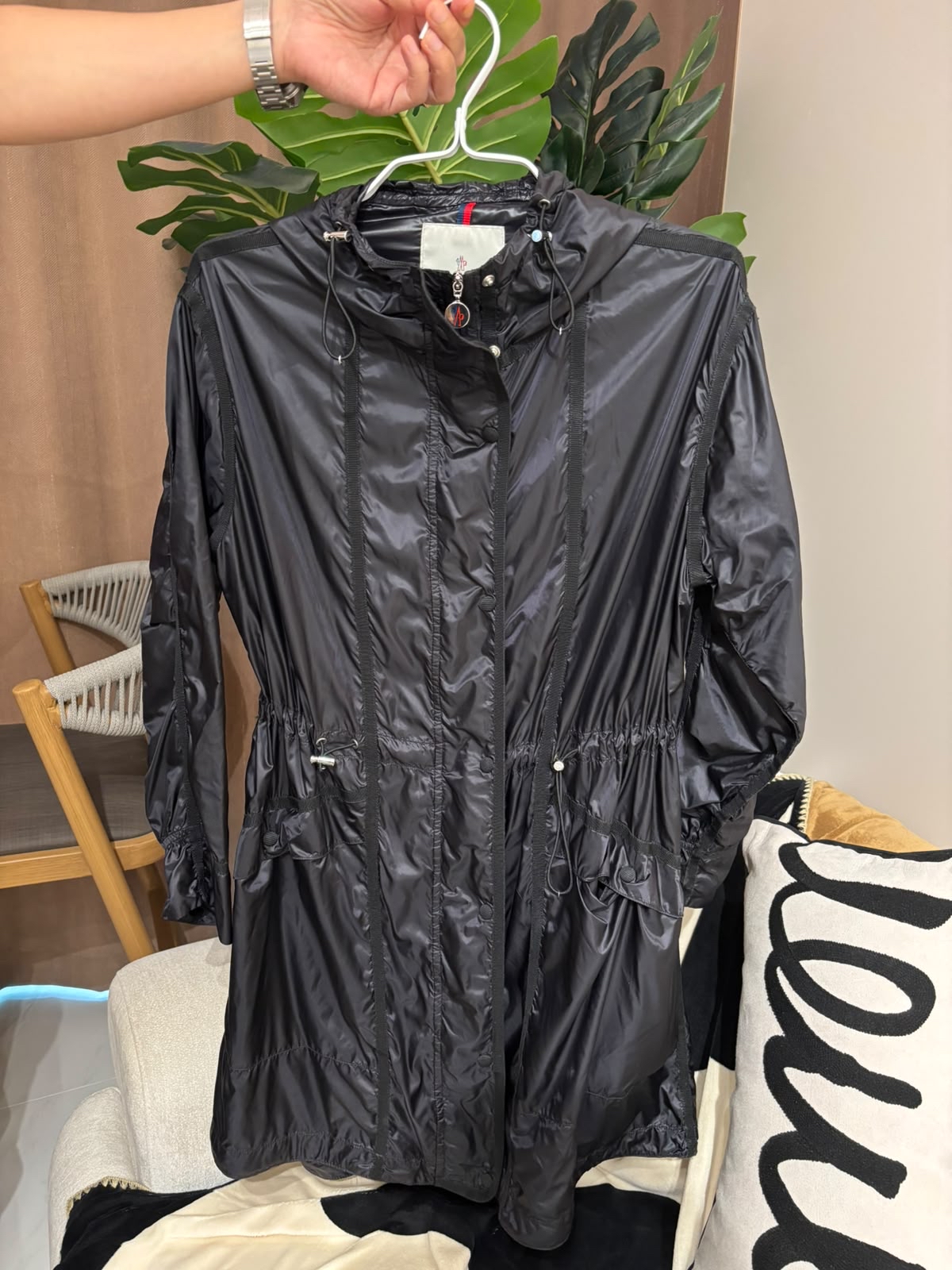 Moncler nylon outer 黑色拉鍊風褸 00碼 100%Authentic 95%new 