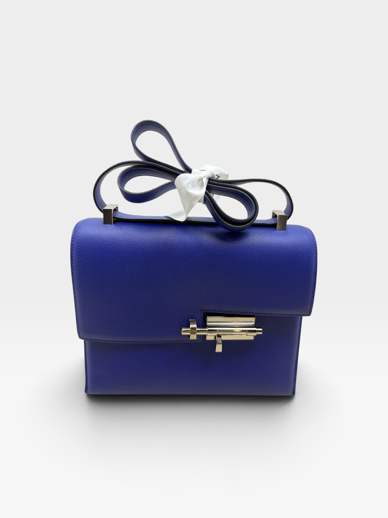 Pre-Owned HERMÉS  Verrous 23 Stamp C / Product Code: K093004