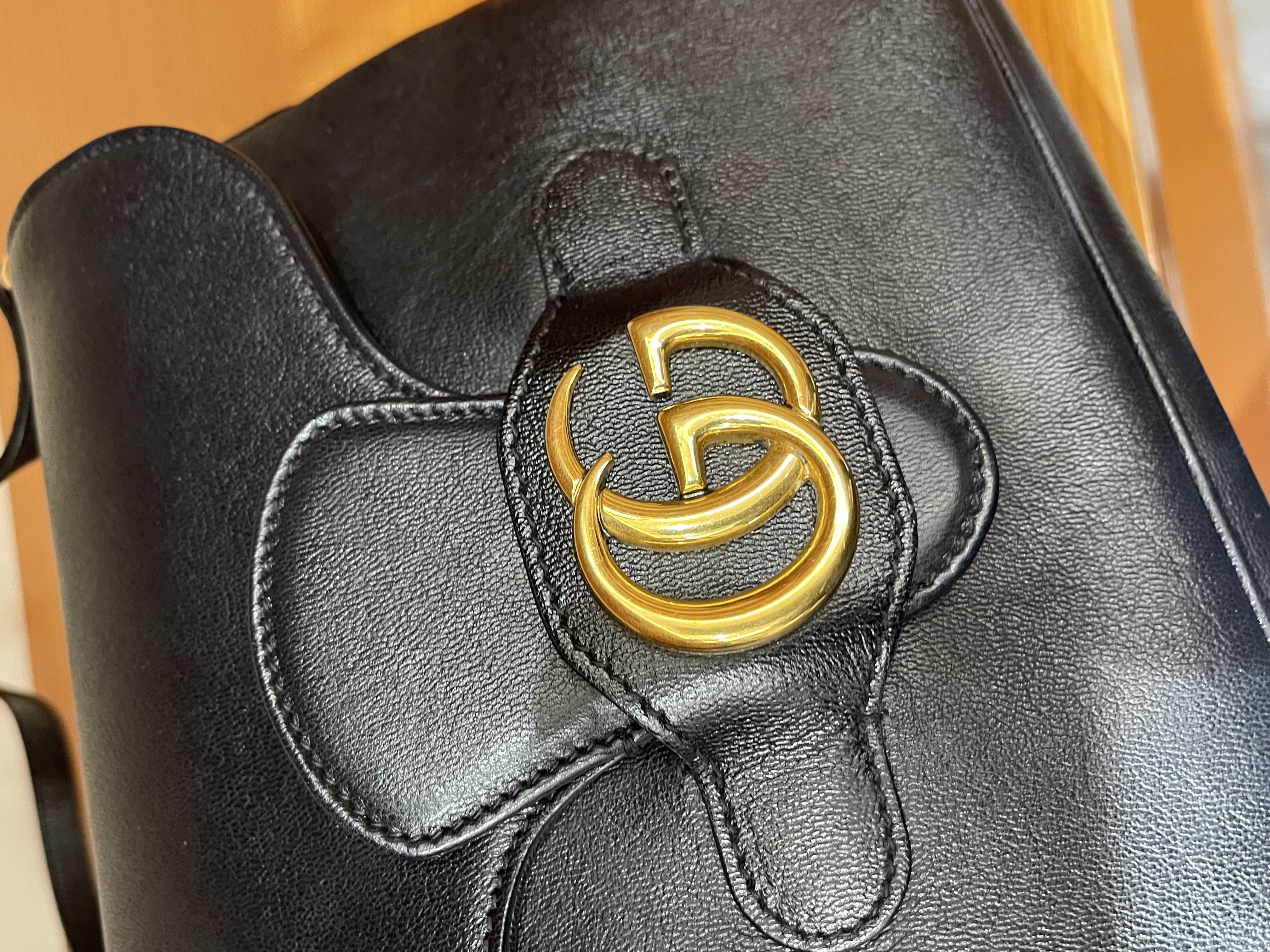 直播貨品 |  [1個-$100 2個-$300］HH17