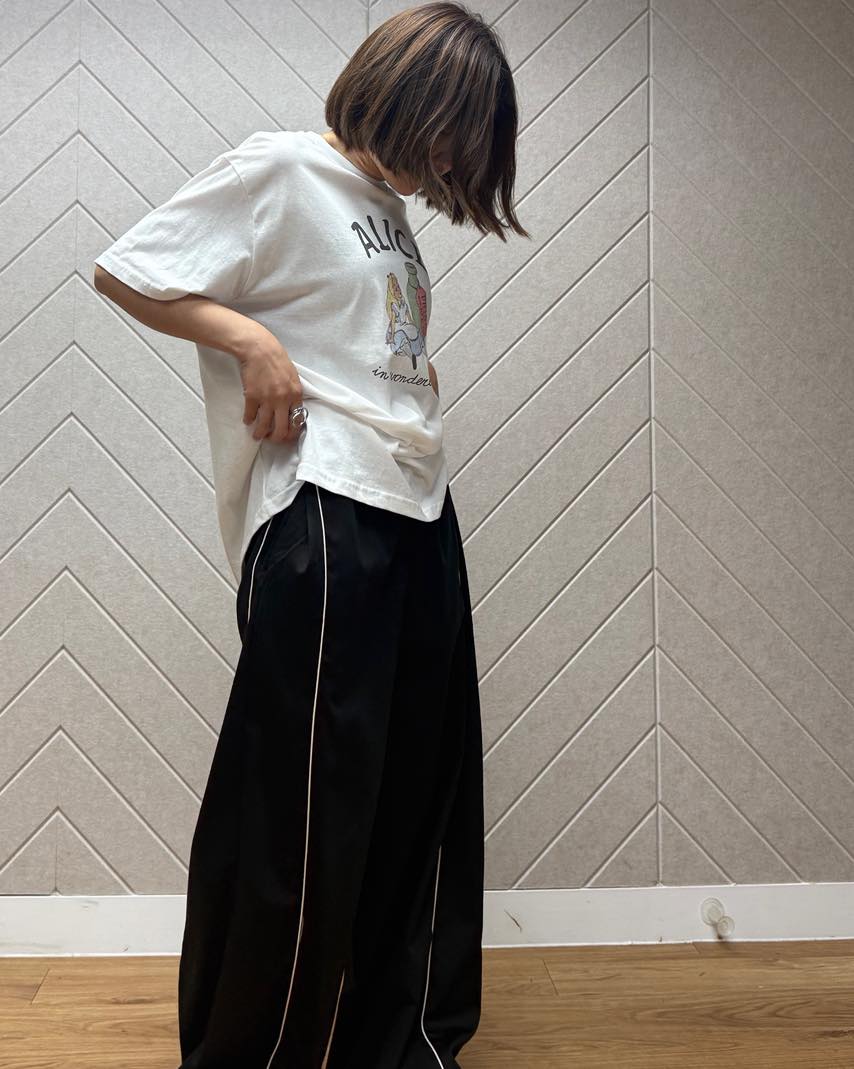 撞色腰頭唧邊寬身褲