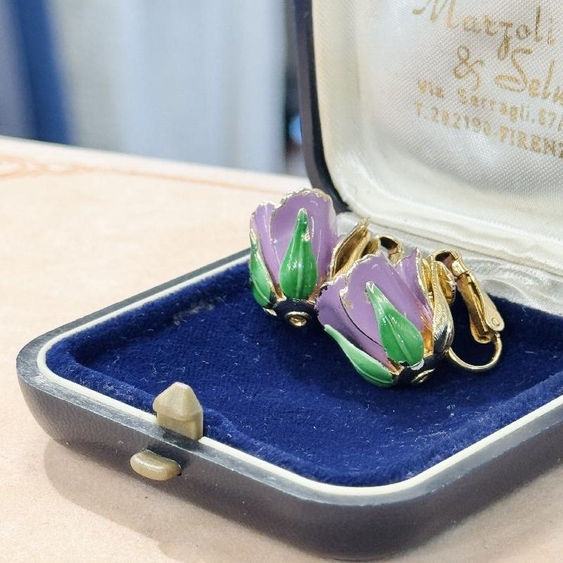 Vintage 3D Purple Rose Bud Clip Earrings from Germany (C038)
