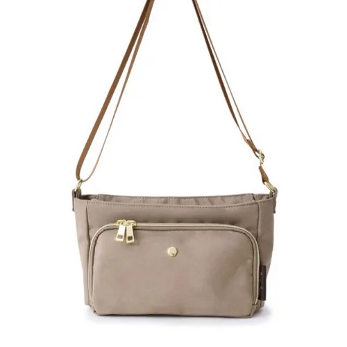 日本直送~預訂新款Legato Largo多功能袋 3款選擇