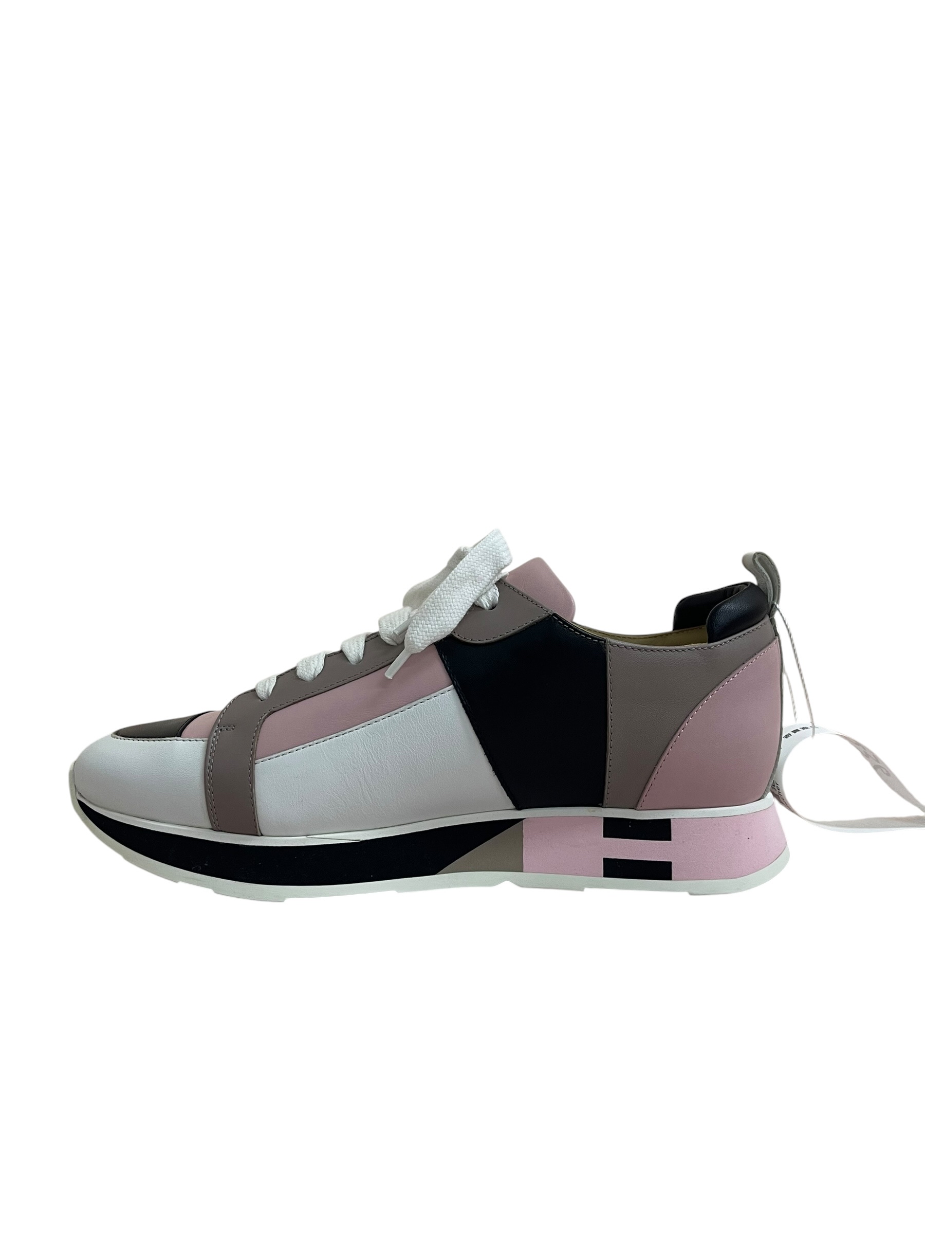 Pre-owned Hermes Sneakers / Product Code: 26060907