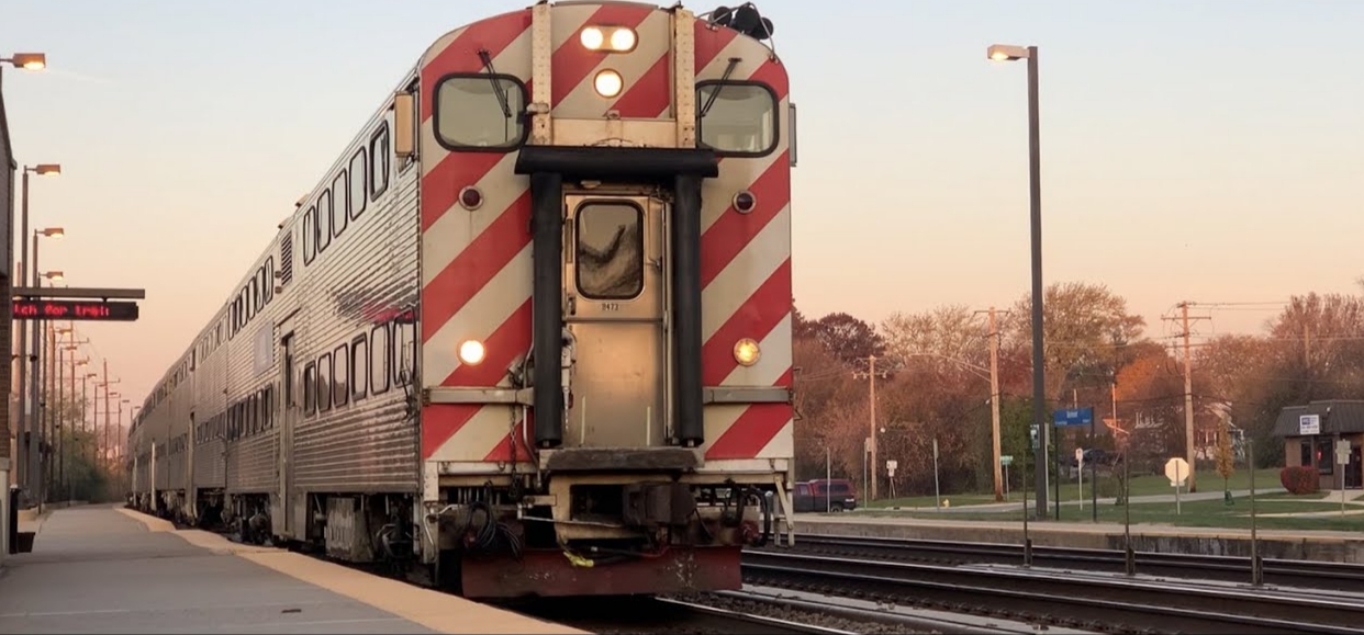 Kato 106-8703 Chicago METRA Gallery Bi-Level Commuter Train 3-Car Set