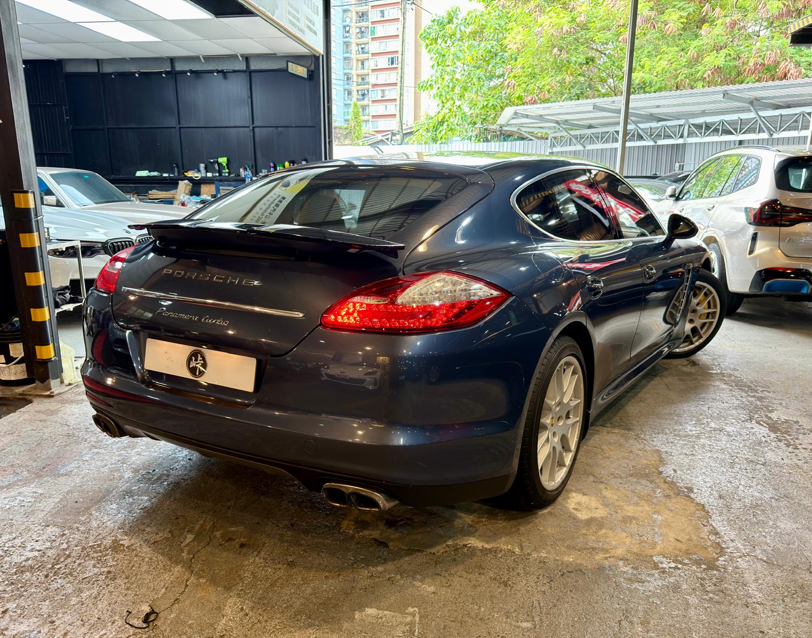 Porsche Panamera Turbo 2009