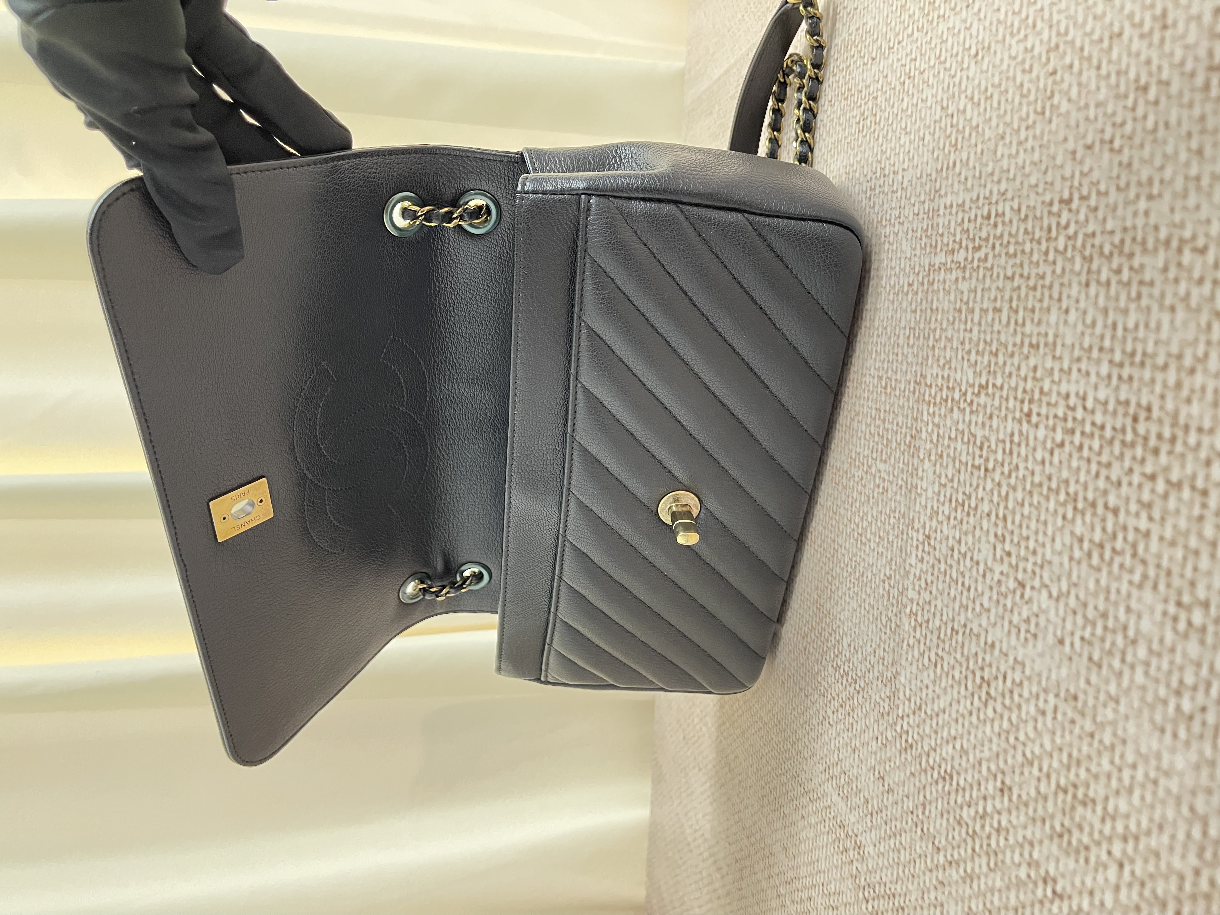 Pre-owned Chanel Diagonal Quilted Flap Bag/ Product Code: 26032206