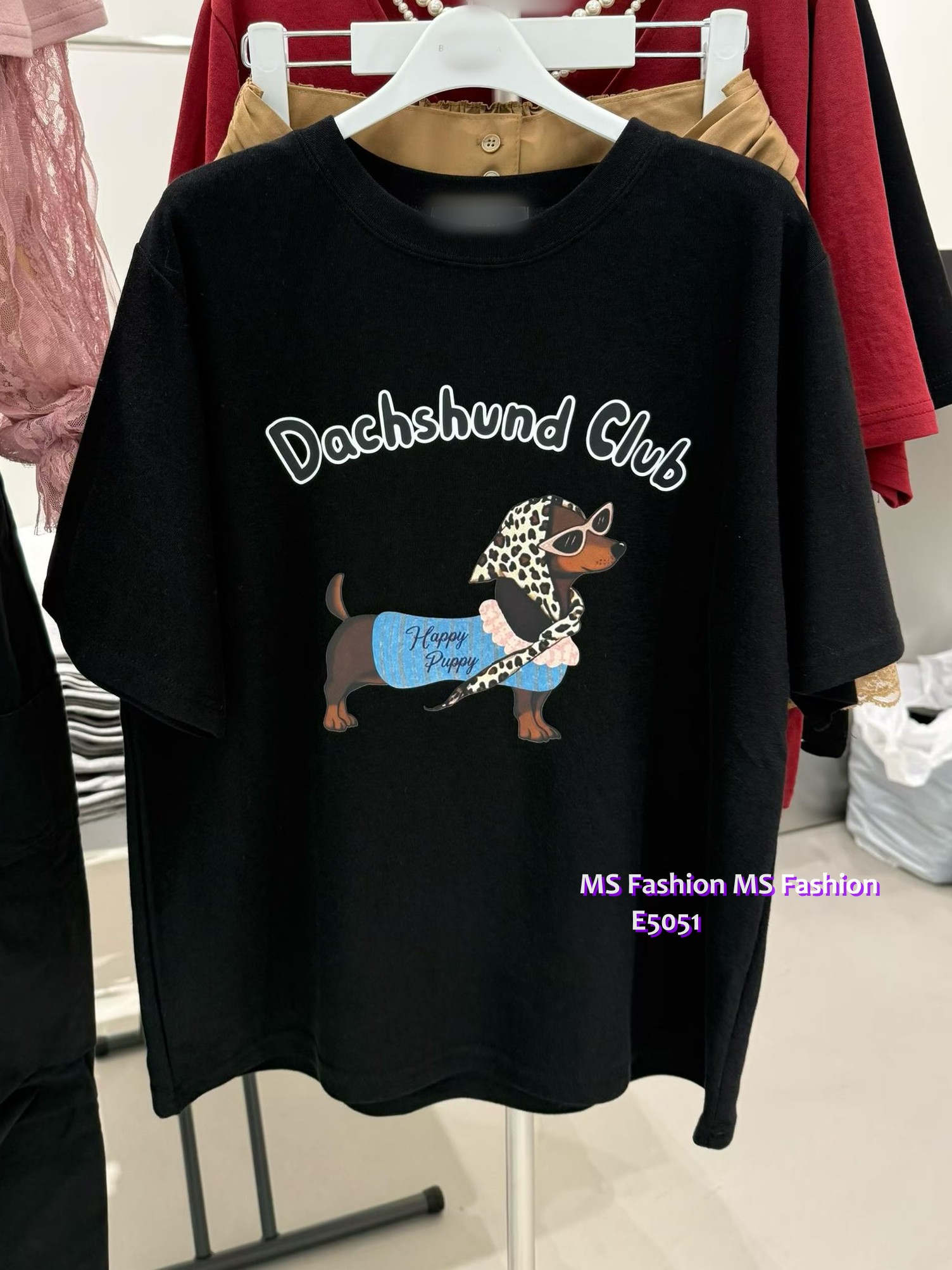 E5051 靚料可愛臘腸狗tee