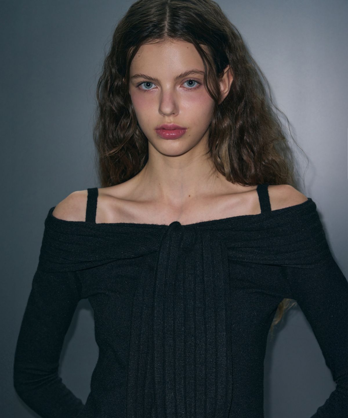 🇰🇷訂購｜LEATHERY｜Soft muffle off-shoulder knit 3色