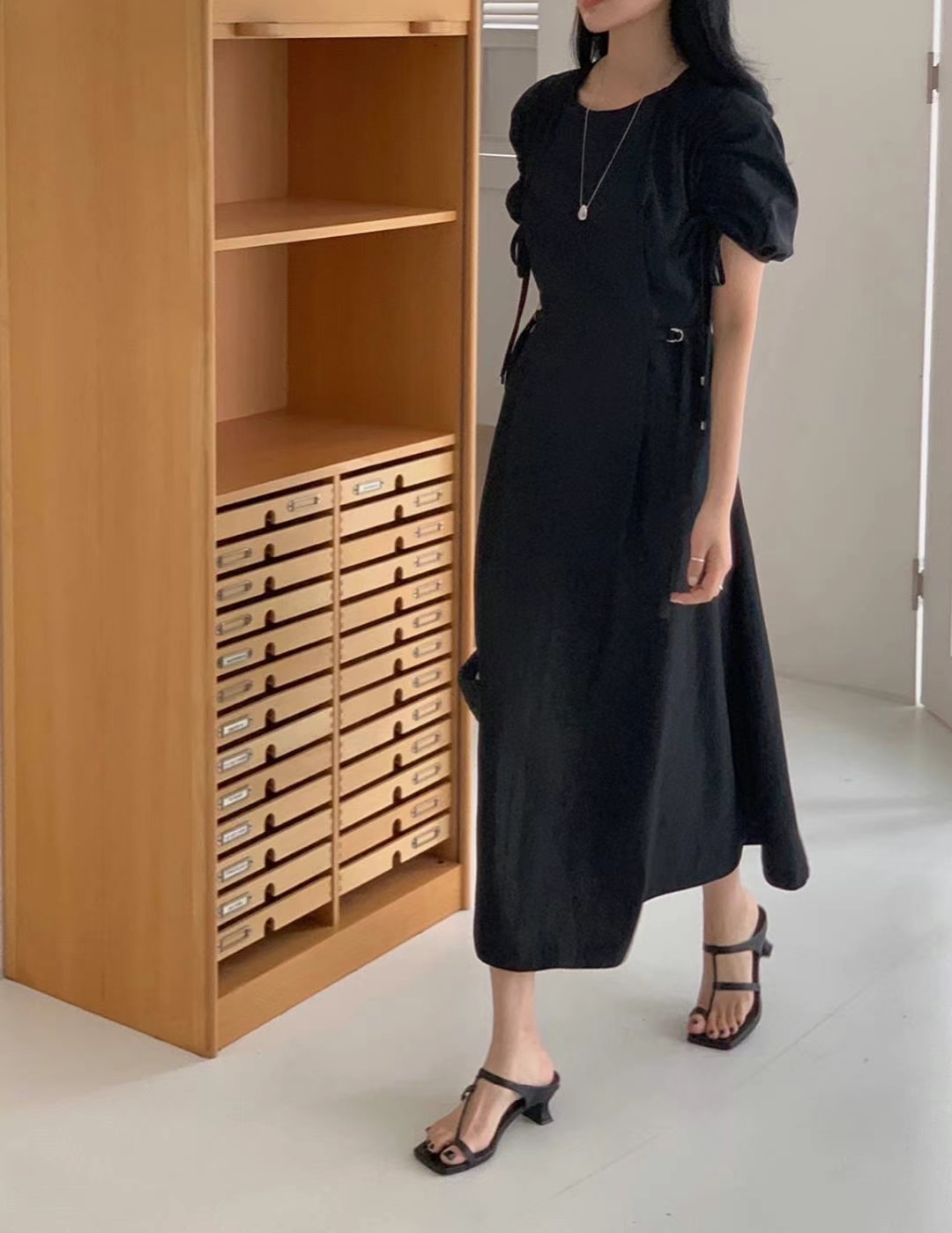  Drawstring Puff Sleeve Maxi Dress with Adjustable Waist Tie ‖ 抽绳泡泡袖可调腰带连身长裙 KR02136442