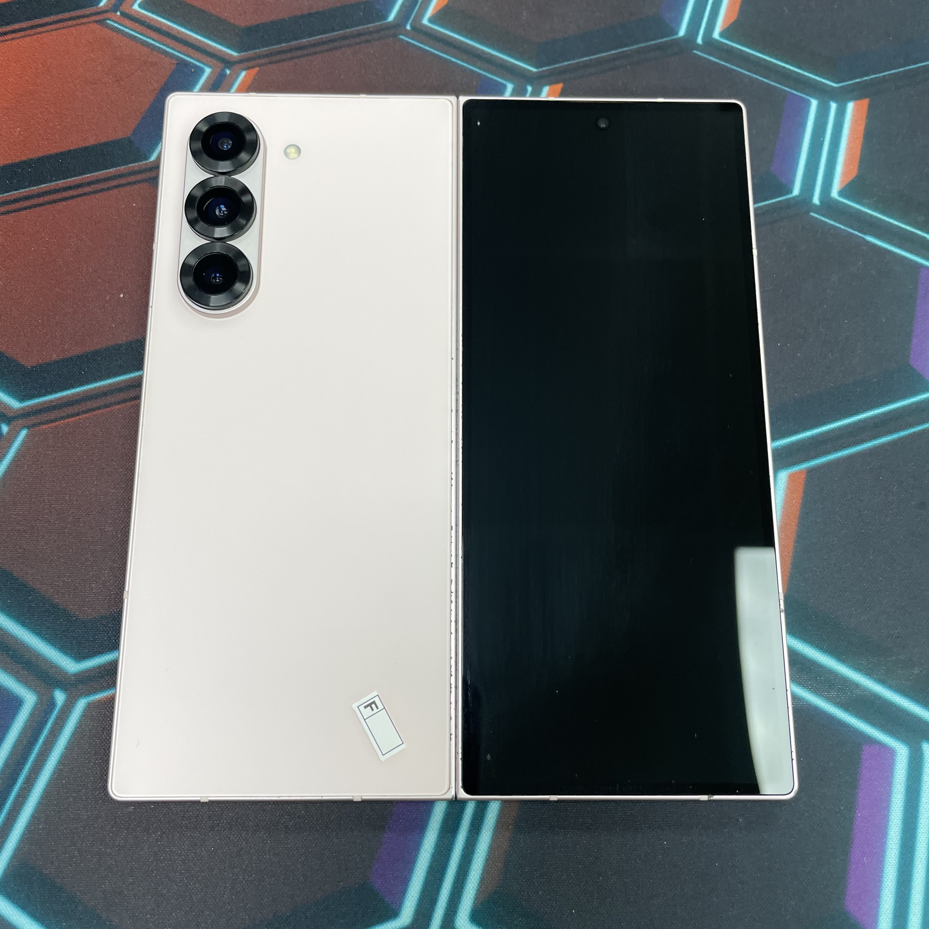 *7474 Galaxy Z Fold 6 超靚機 12+512GB 粉色 pink