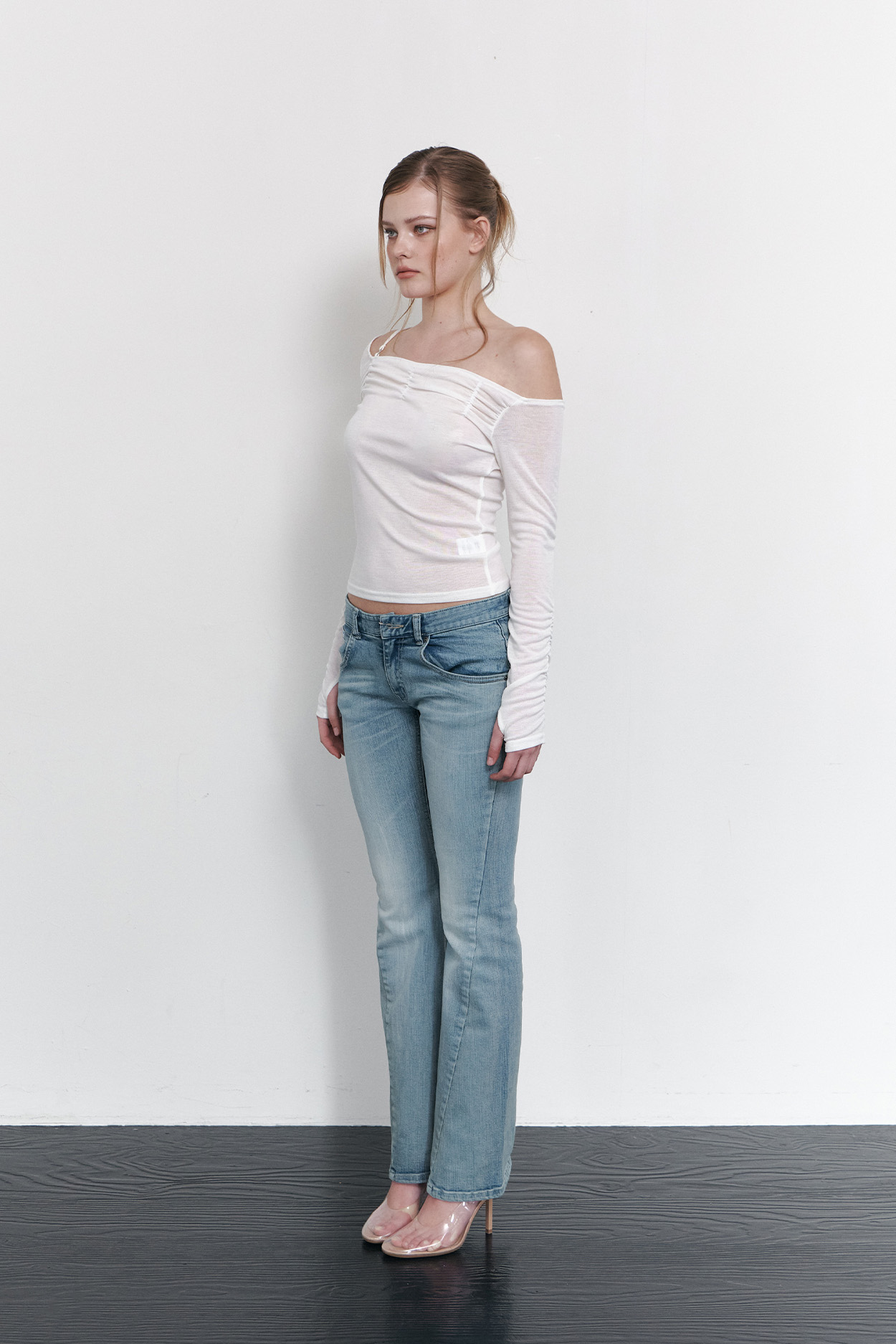 pleaseNOFOLLOW - Halo Unbal Shirring Long Sleeve Top (White)