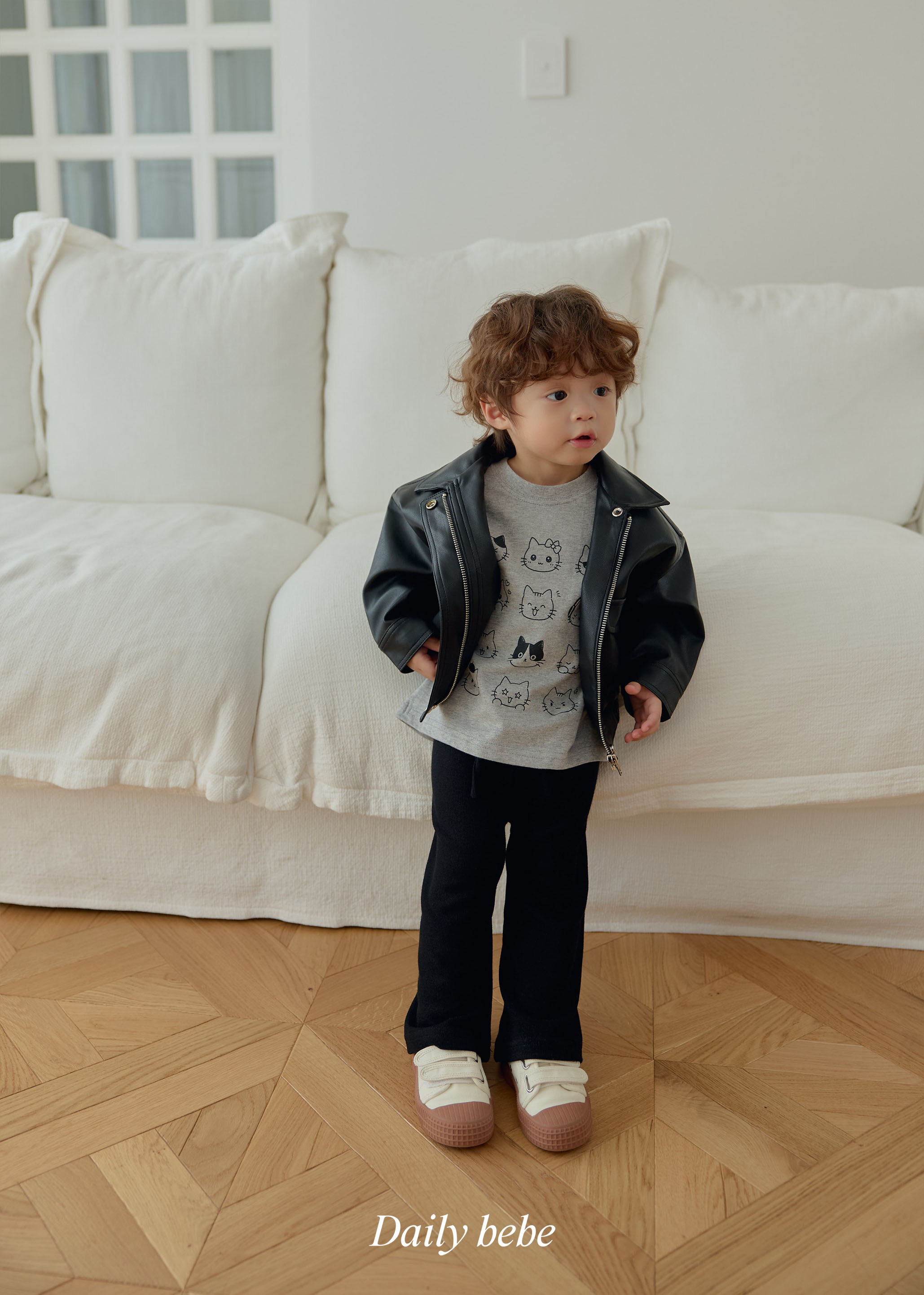 Dailybebe | Emoticon T-Shirt