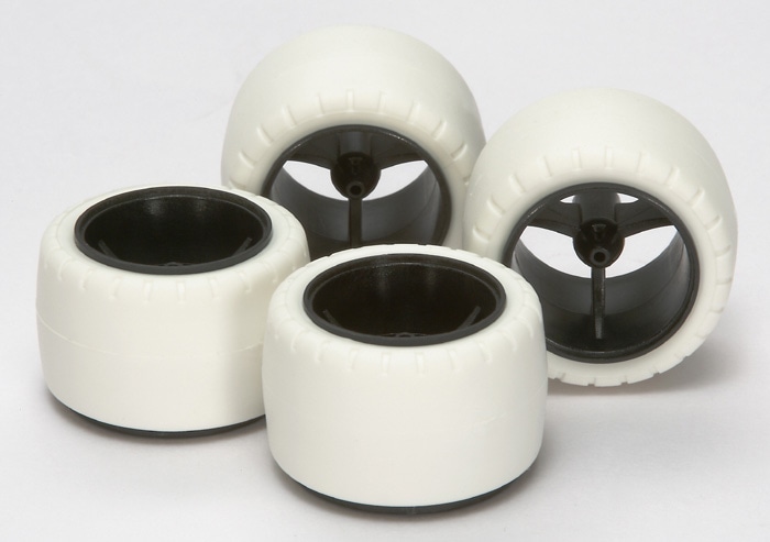 SMALL DIA. CARBON WHEEL & WHITE ARCHED TIRES (FOR SUPER X & XX CHASSIS)