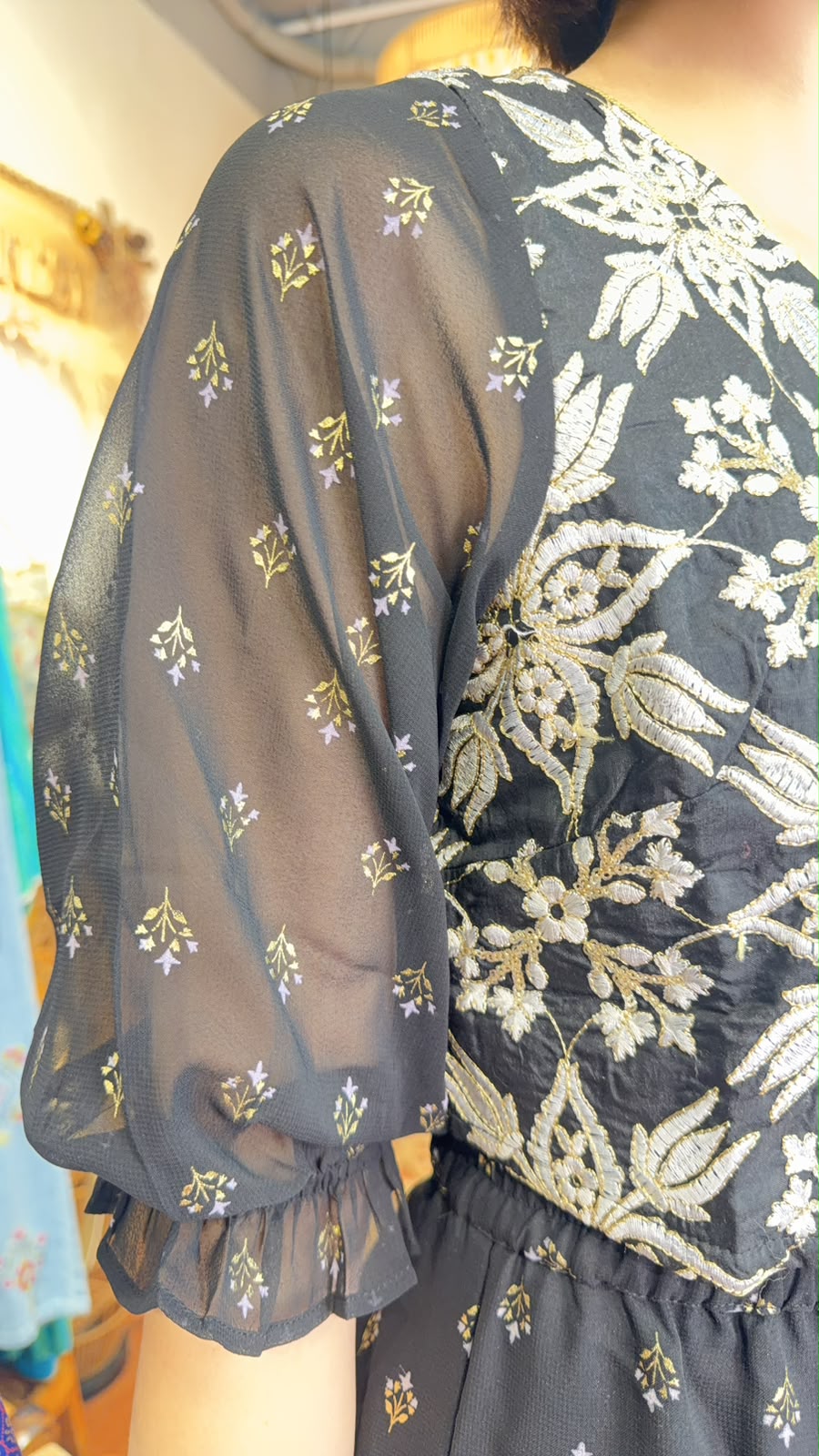 3541 Black Full White Flower Emb Mid Sleeve Set of 3 with Scarf Jacket 37"