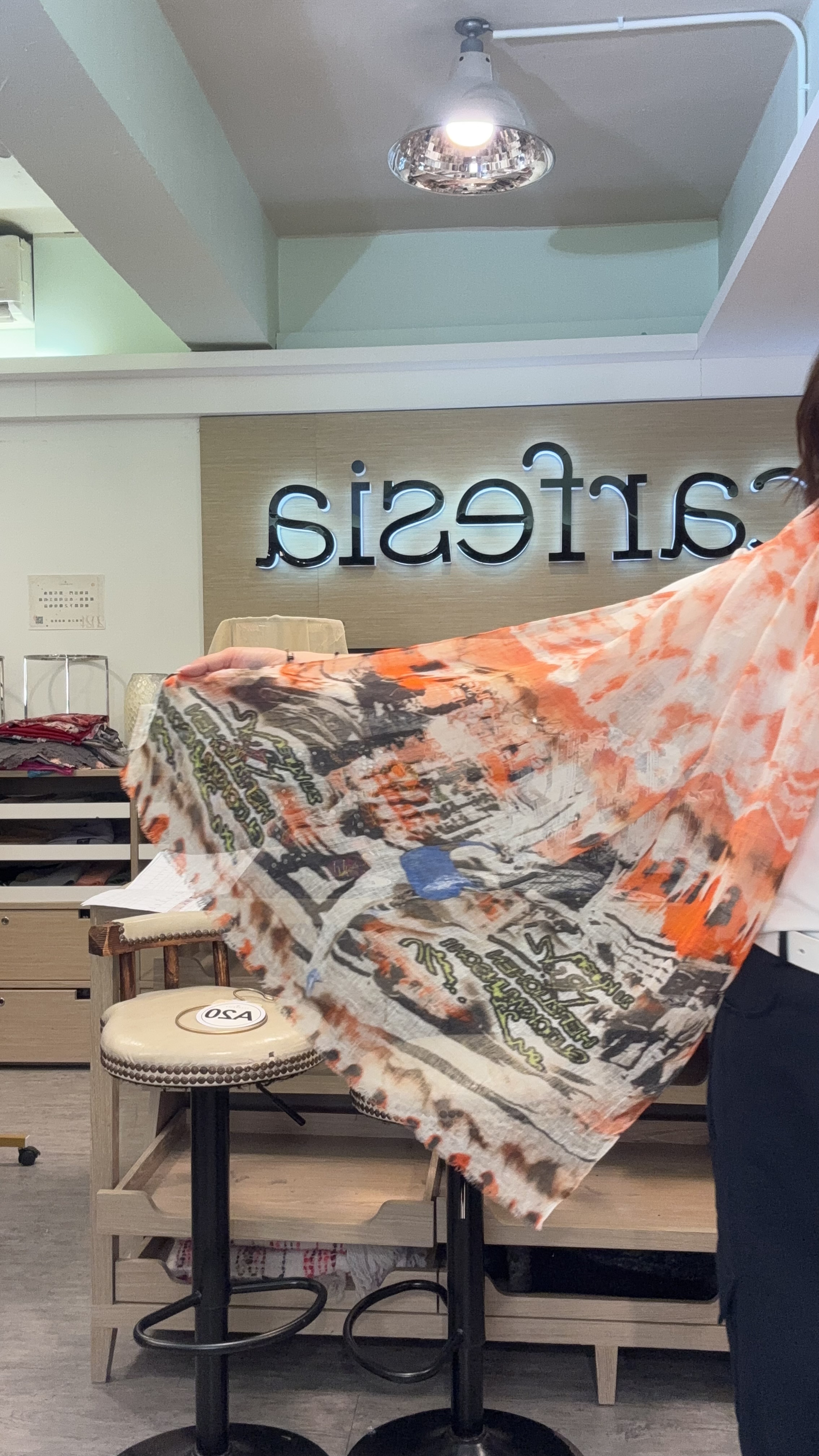 [訂購] A20 印度手工刺繡 Scarf