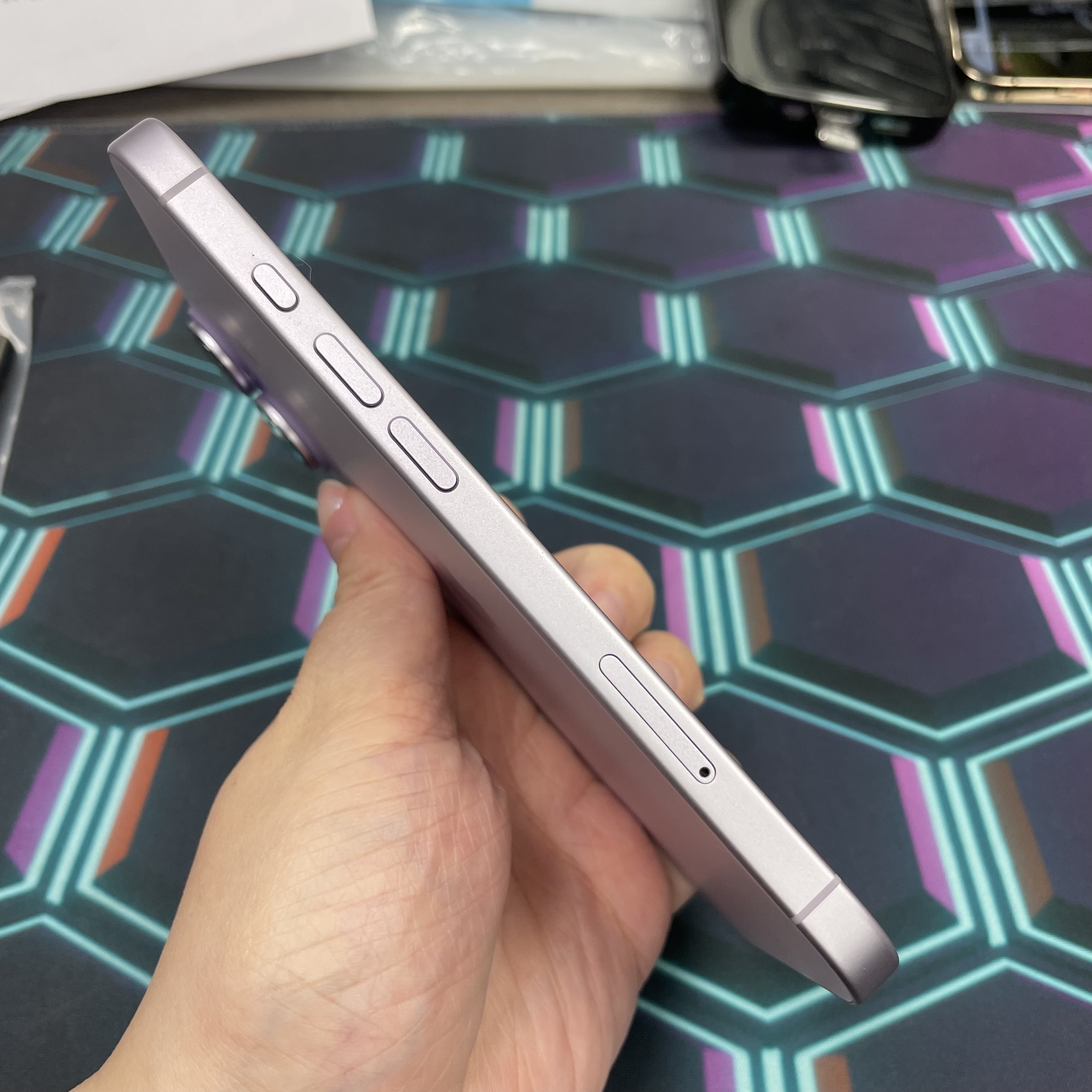 *7590 17 完美機 512GB 電98 紫色 purple