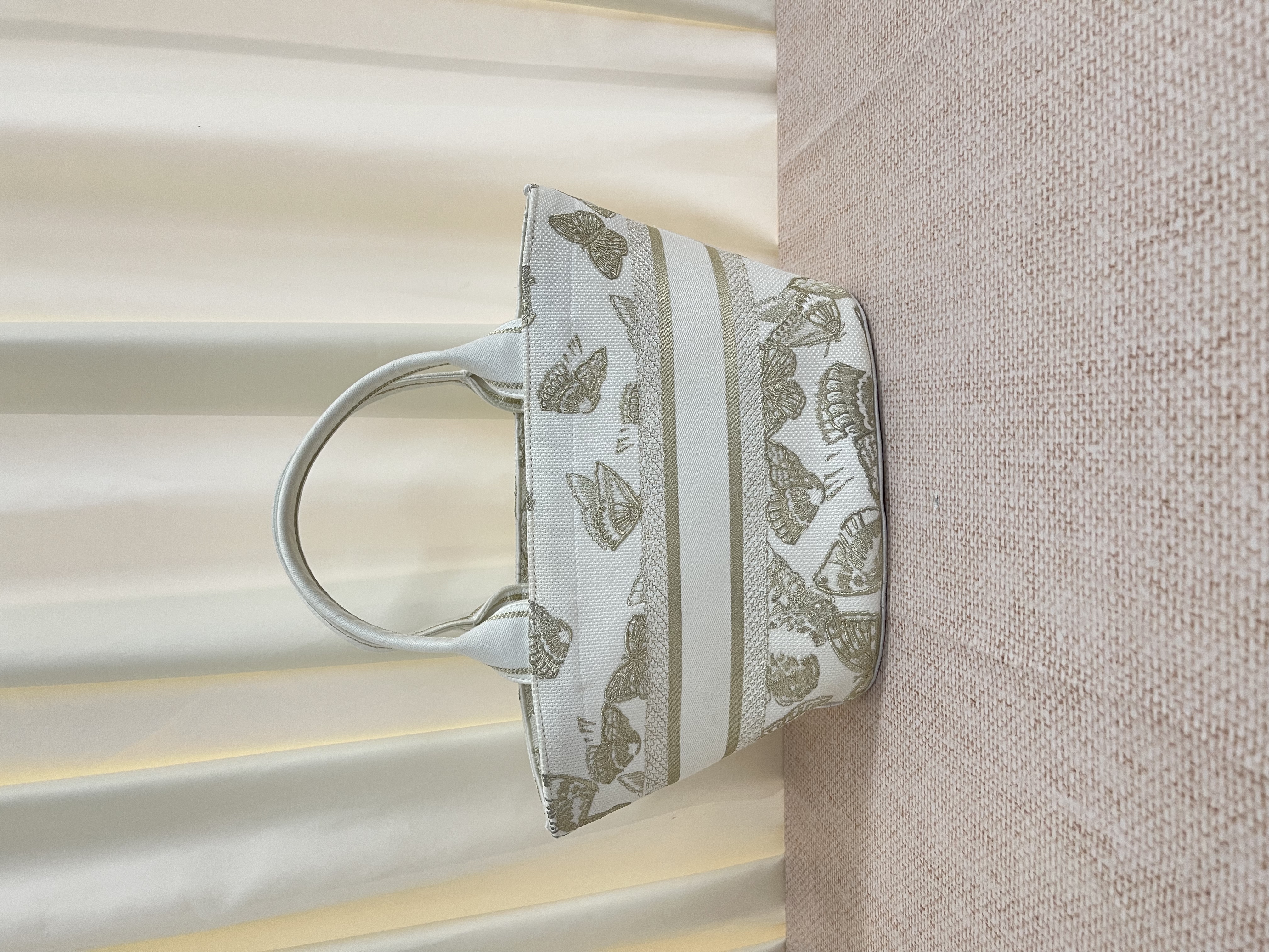 Pre-owned Dior Hat  Basket Bag/ Product Code: 26041517