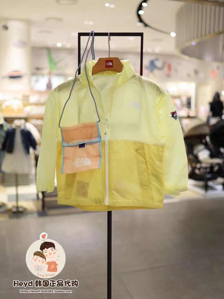 0632 親子❤️TNF夏季連帽薄防曬外套+斜孭袋 兩件套