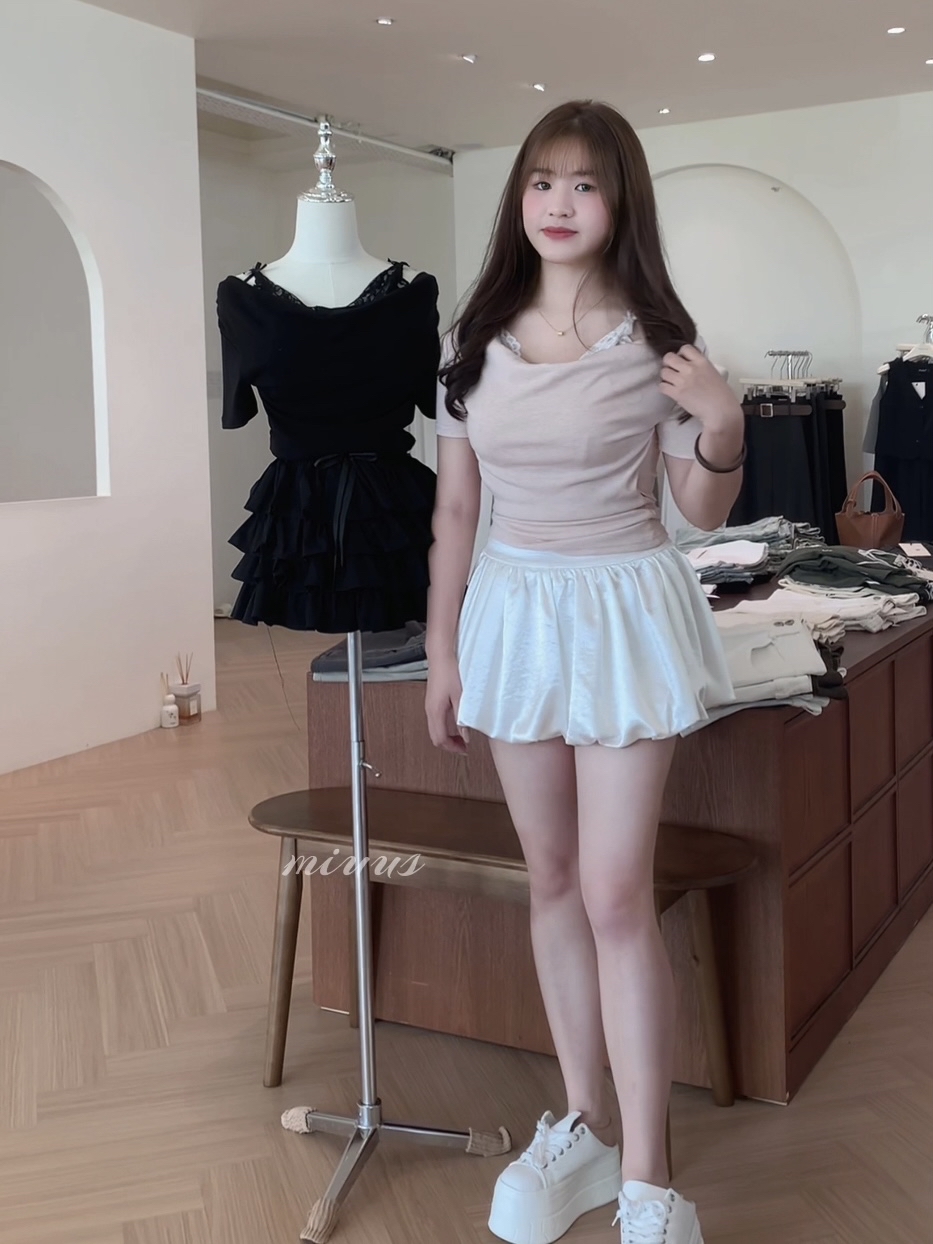 4550 Élégance Lace Top（优雅蕾丝上衣）