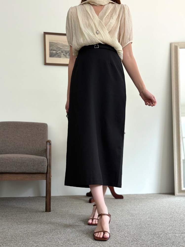 The Belted Straight Skirt (Black)