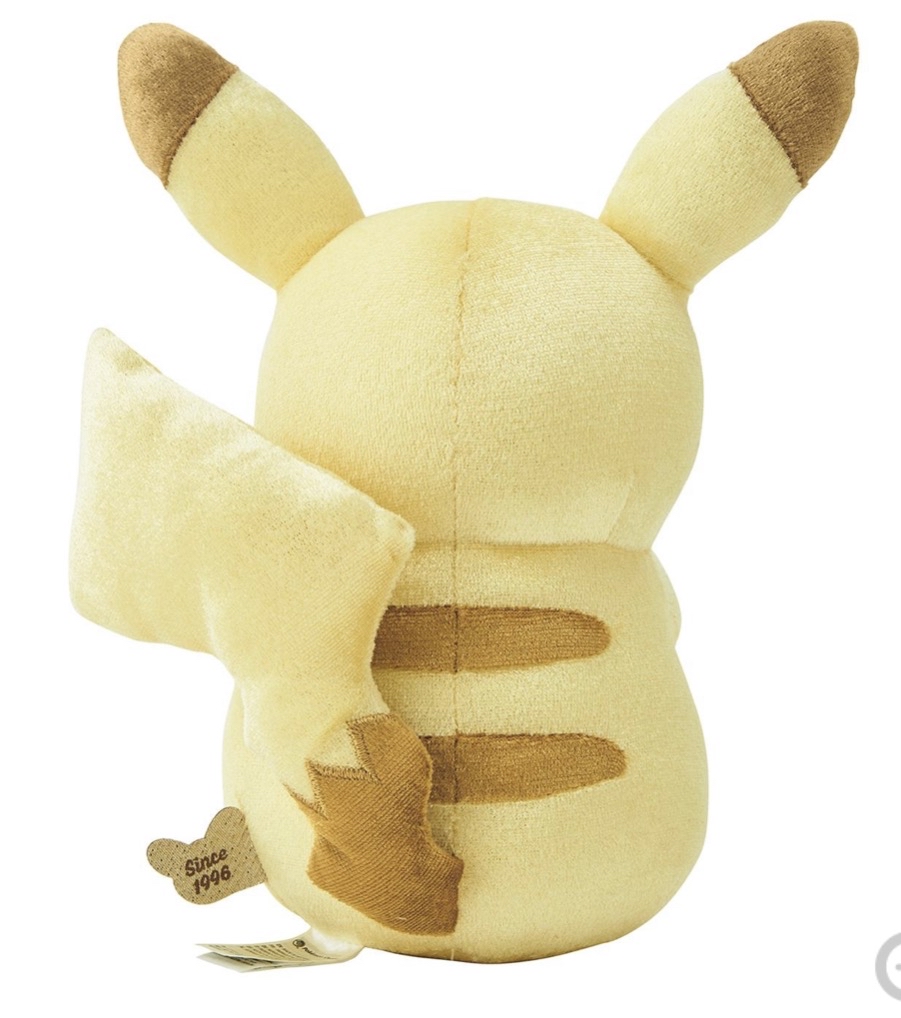 🌸 【預訂】Pikachu 金版30週年公仔-Pikachu 30週年