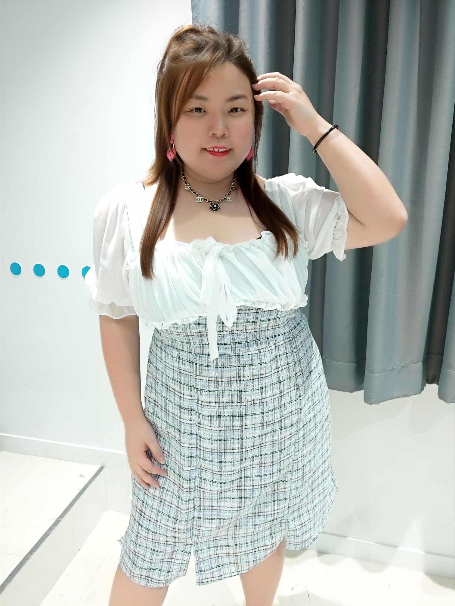 DOD10 拼接邹褶设计连衣裙