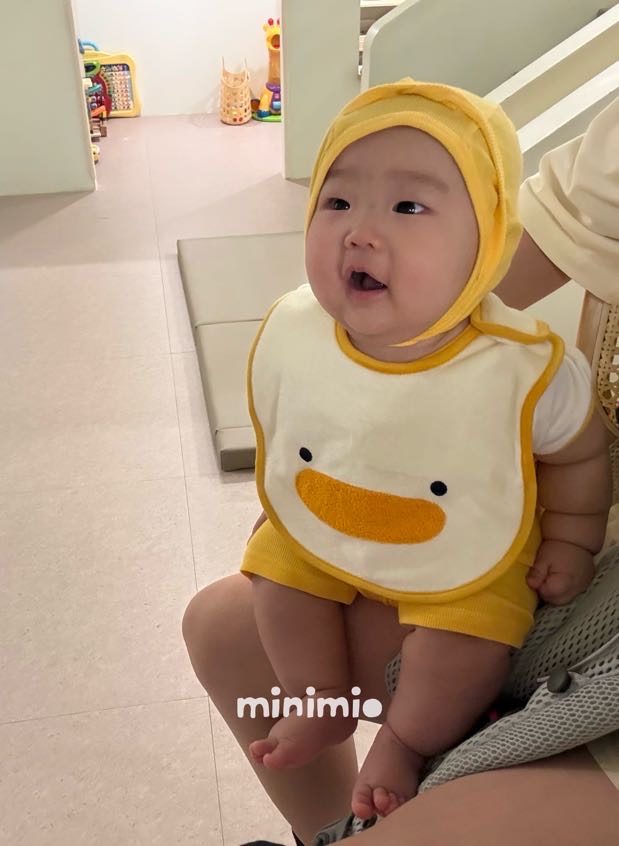 Minimio手繪風口水肩（鴨仔）