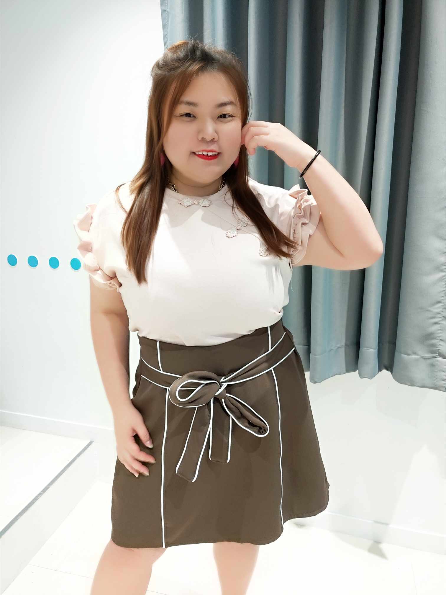 DSE11 绑带拼色边设计裤裙