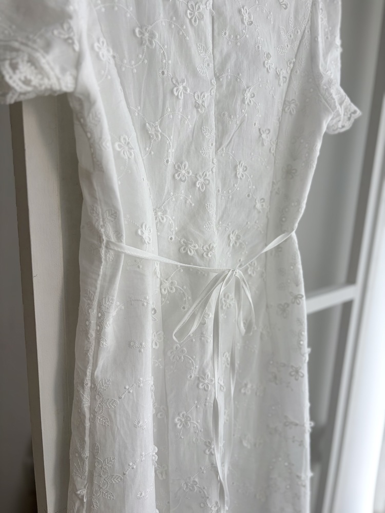 Aurelie Embroidered Dress (White)