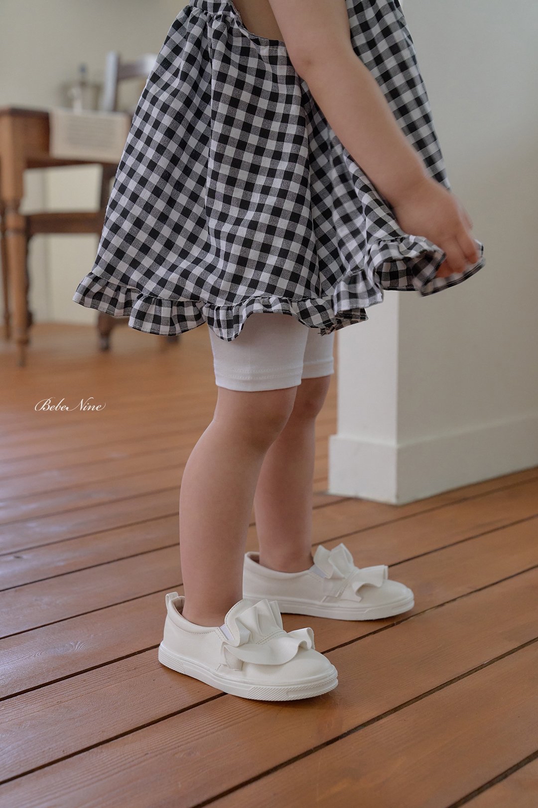 ☀️預訂 韓國直送☀️🇰🇷Bebenine三色短版緊身打底褲