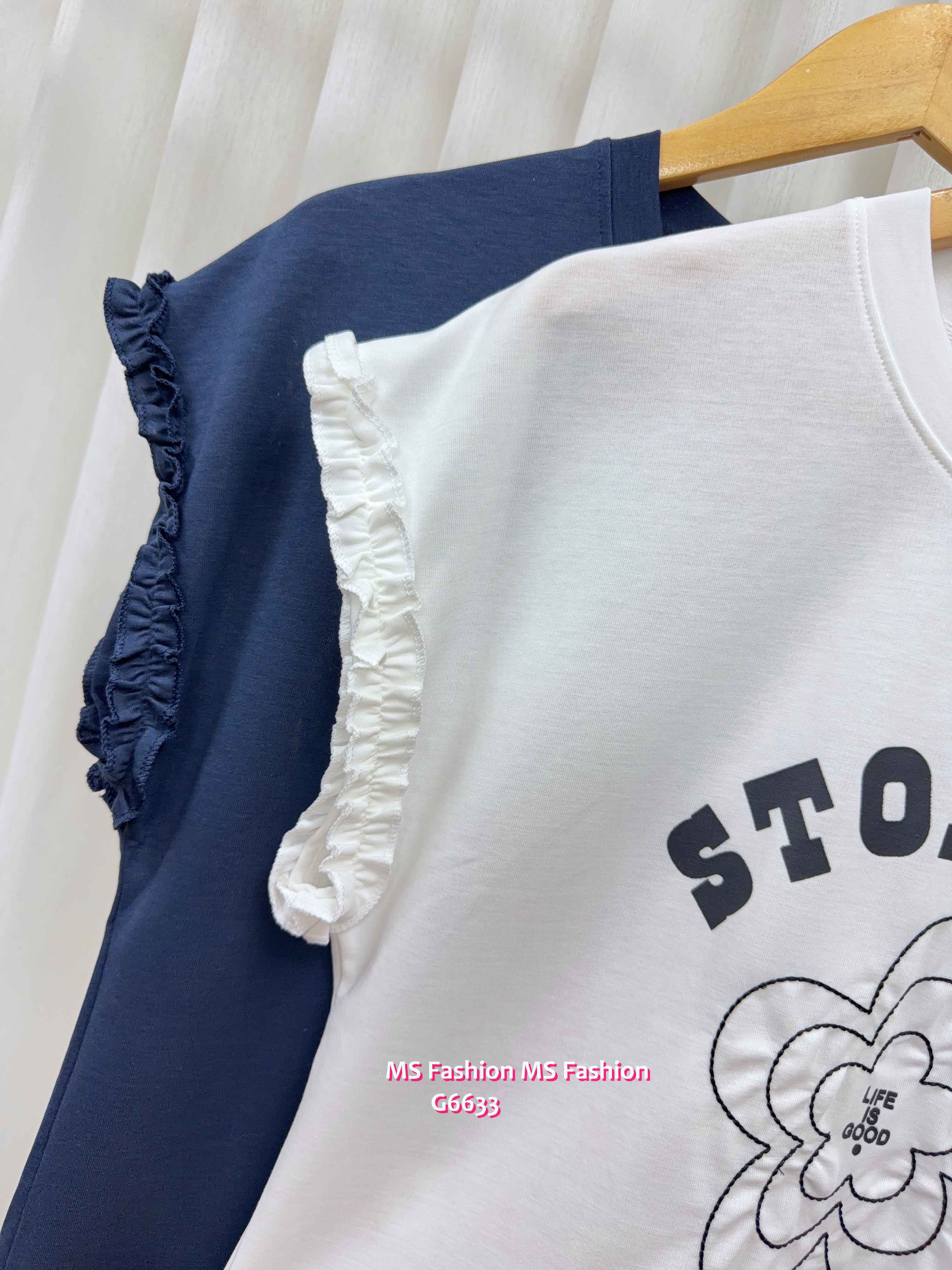 G6633 花花字母ruffle袖top