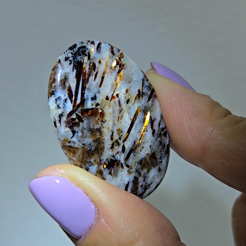 Astrophyllite cabochon - AST17