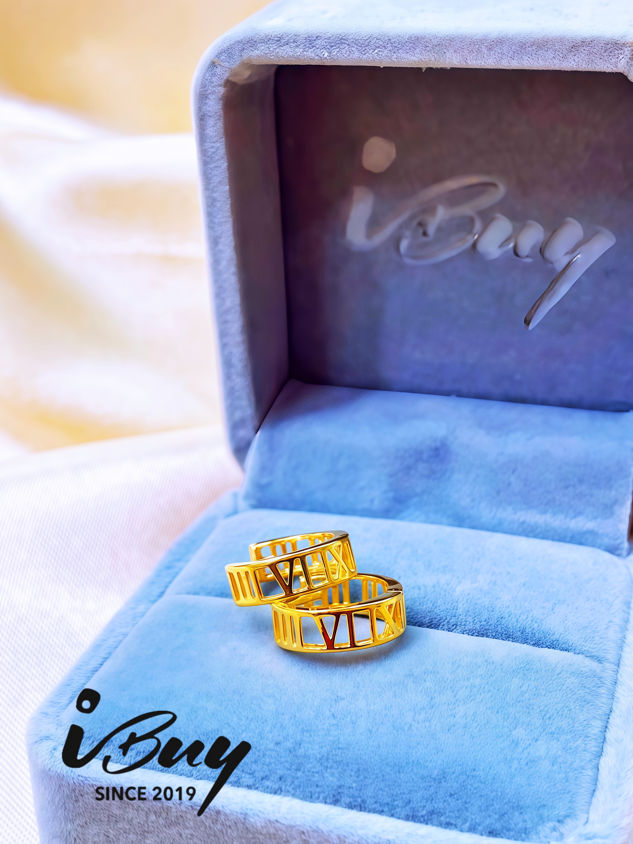916 GOLD ROME EARRING 916 金 罗马数字耳圈
