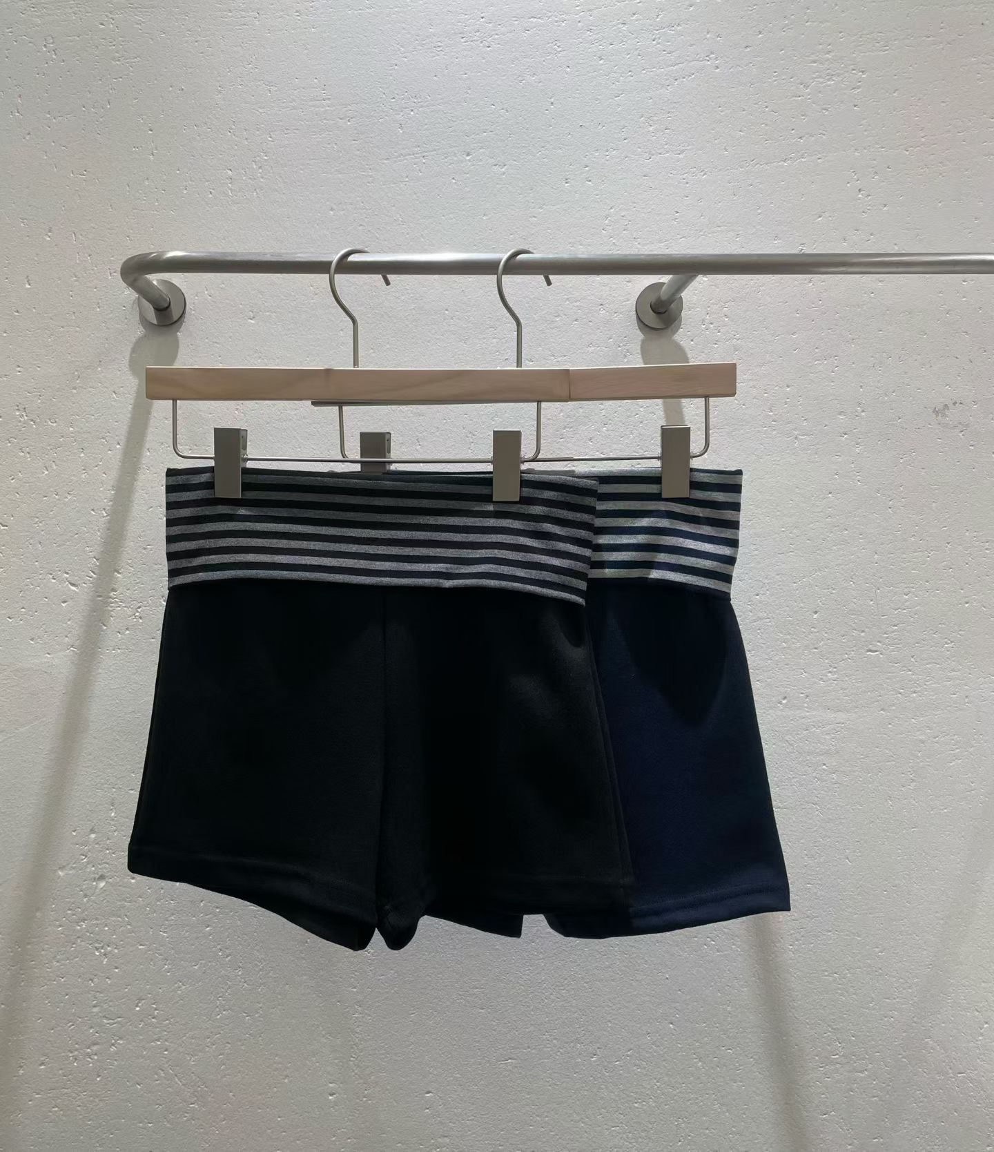 韓國反面穿底腰間條短褲
