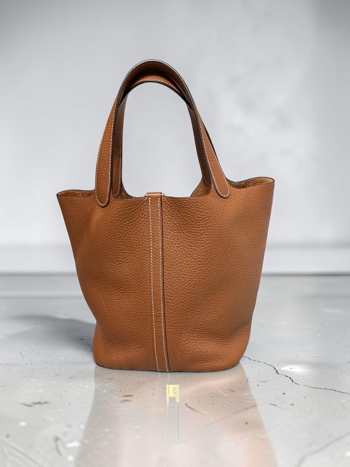 Hermes Picotin 22 Stamp D Gold/Gold 金金牛皮100%Authentic, 98%New ✅Key Lock✅Dust bag