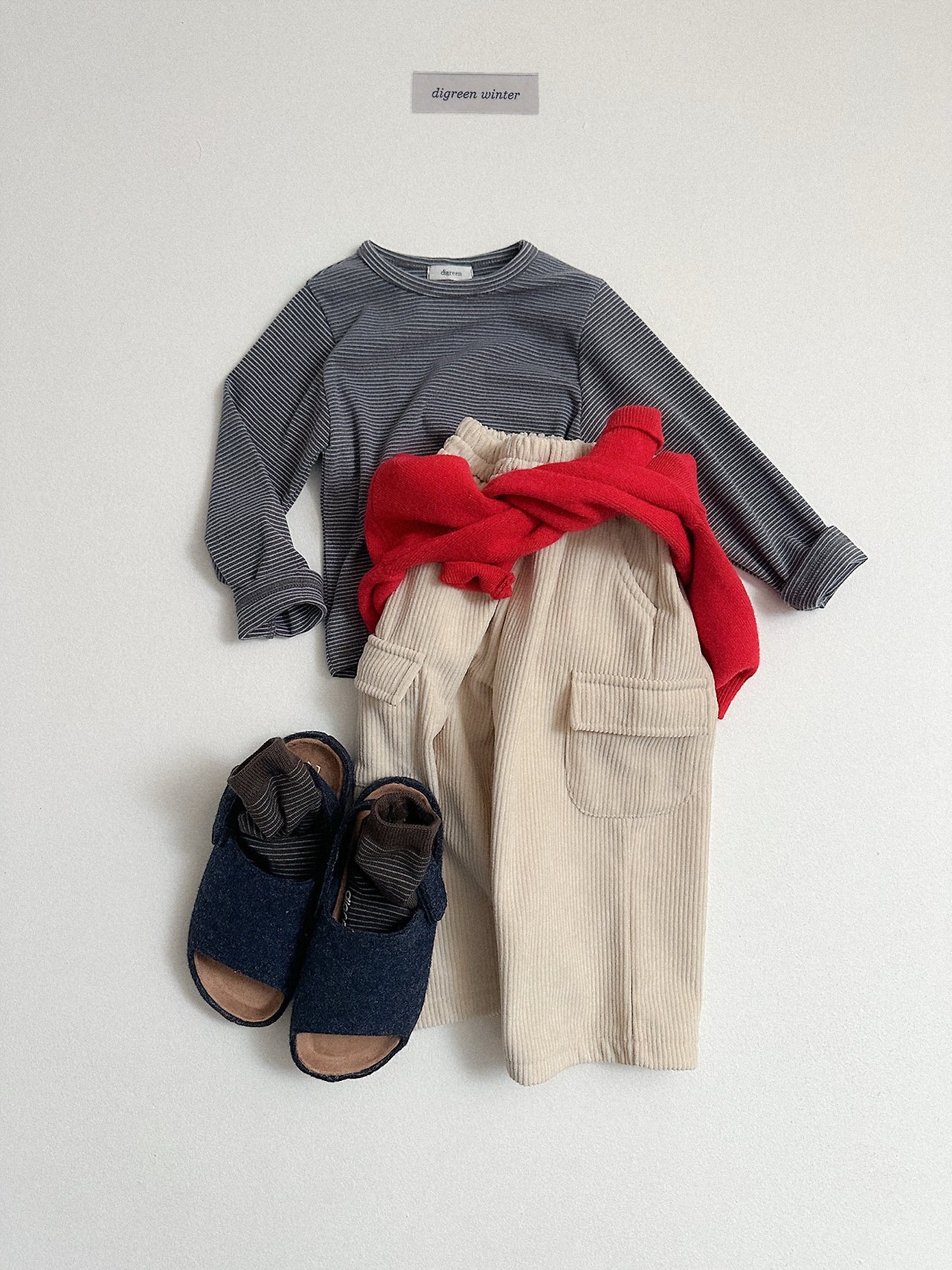 Digreen | Cozy V-Neck Knit