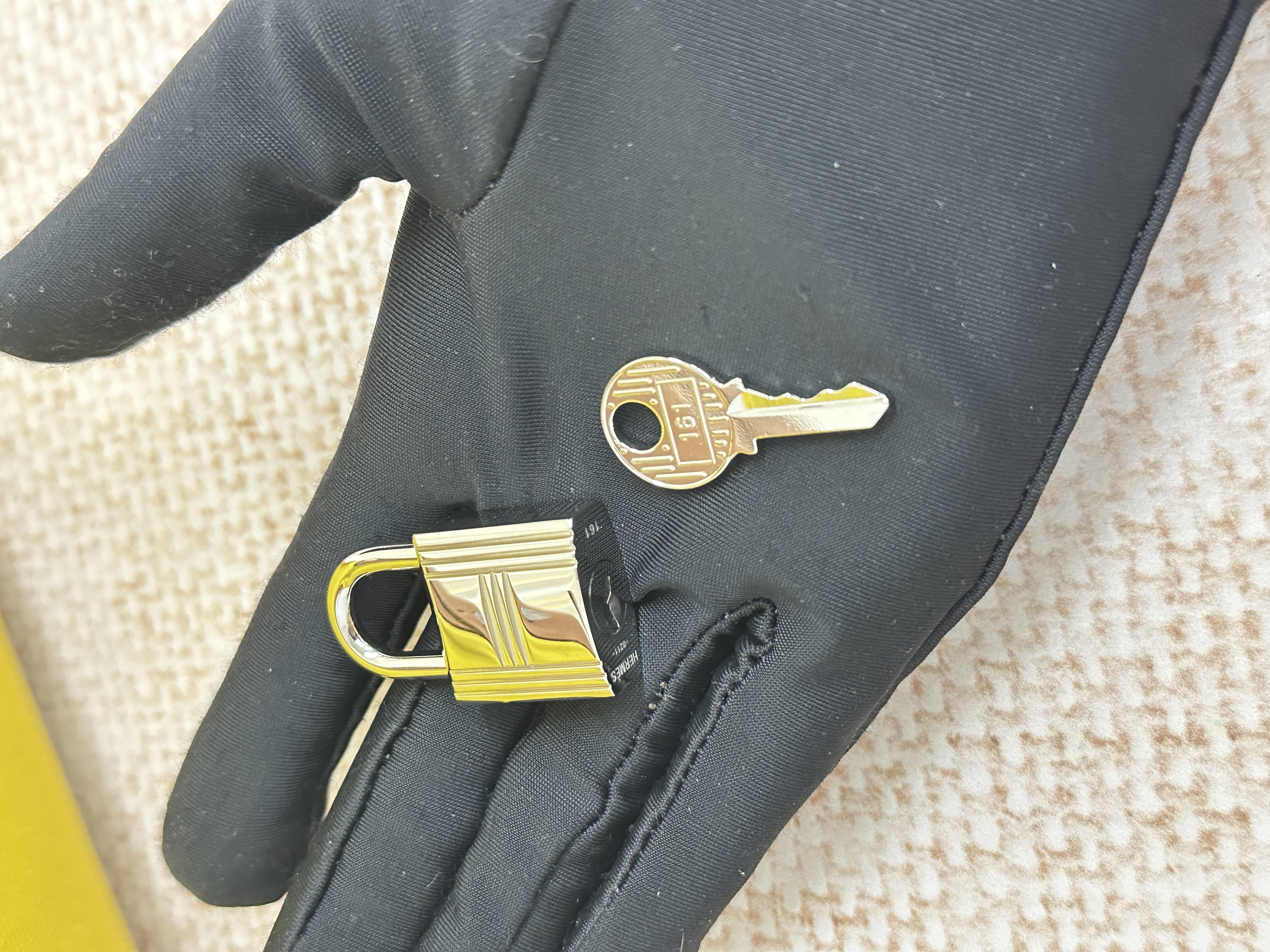 Pre-owned Hermes Herbag/ Stamp Y/ Product Code: 26041604