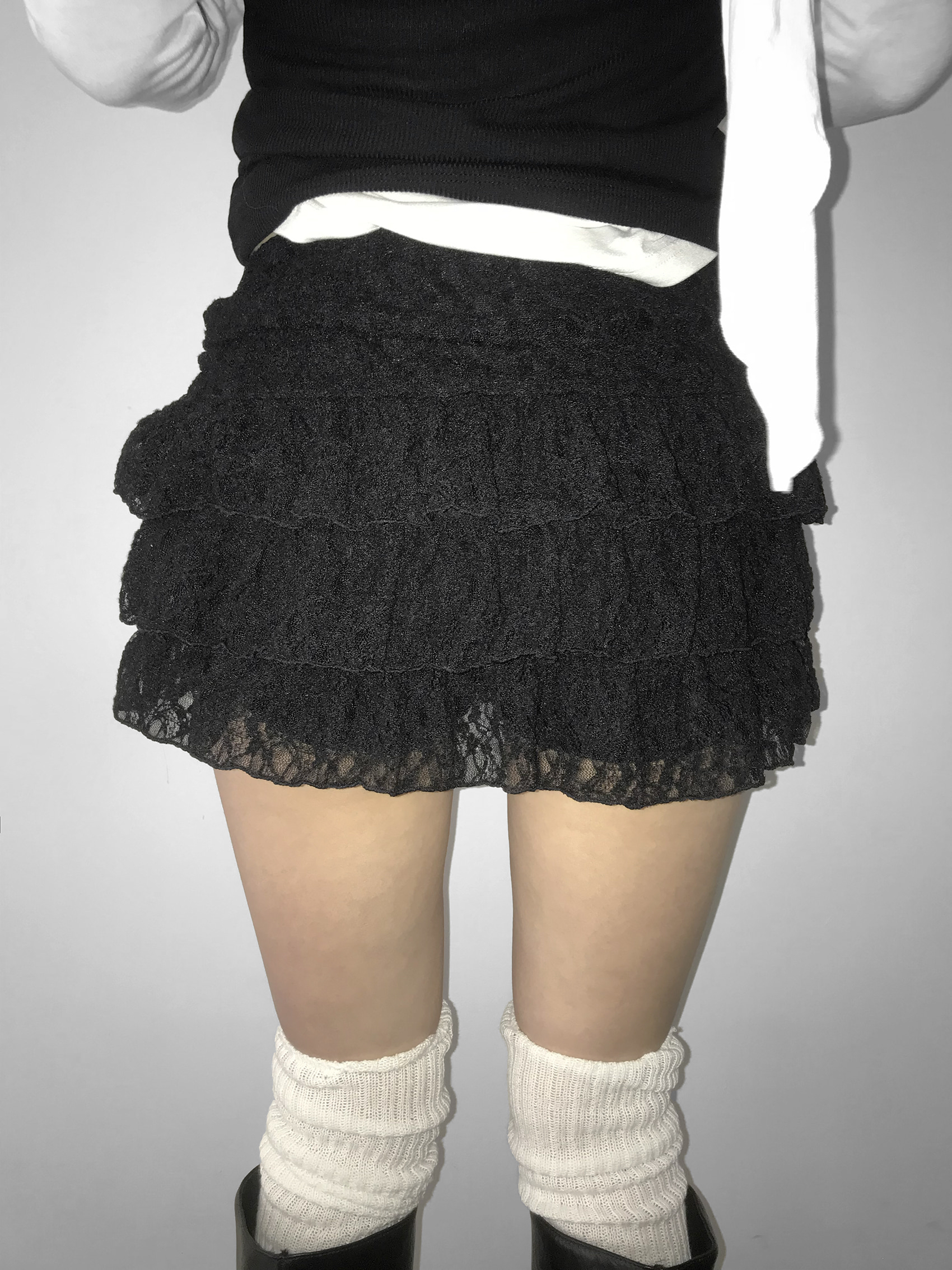 Tiered Ruffled Lace Mini Skirt