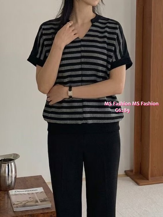 G6289 韓國🇰🇷V領橫間拼布top