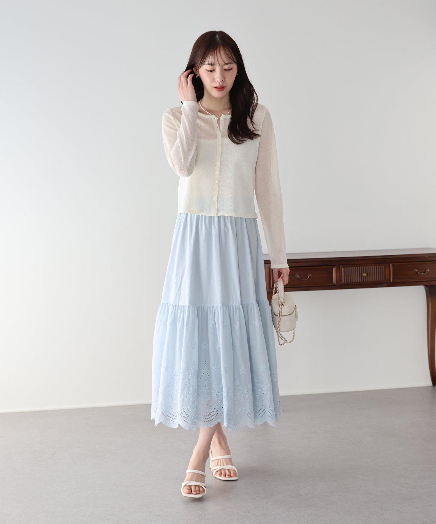 新色加入！<JP> Short/ Long v. 鏤空波浪～質感花紋刺繡裙* 3色入 <預購>