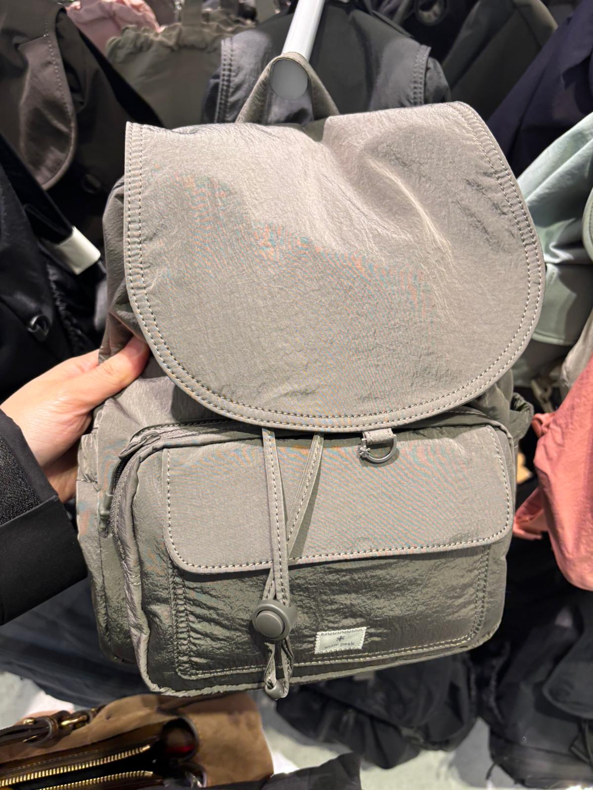 🇰🇷Snowpeak Bright Backpack 12L Color : Tan Gray / Charcoal