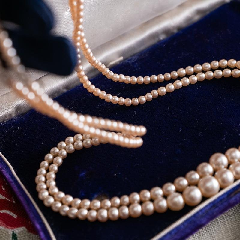 Vintage C.a. 1950s Double Row Graduating Glass Pearl Necklace (NZ014)